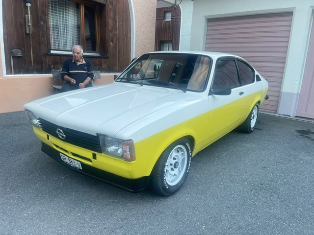 OPEL 2000 GT/E-showroom-element-1