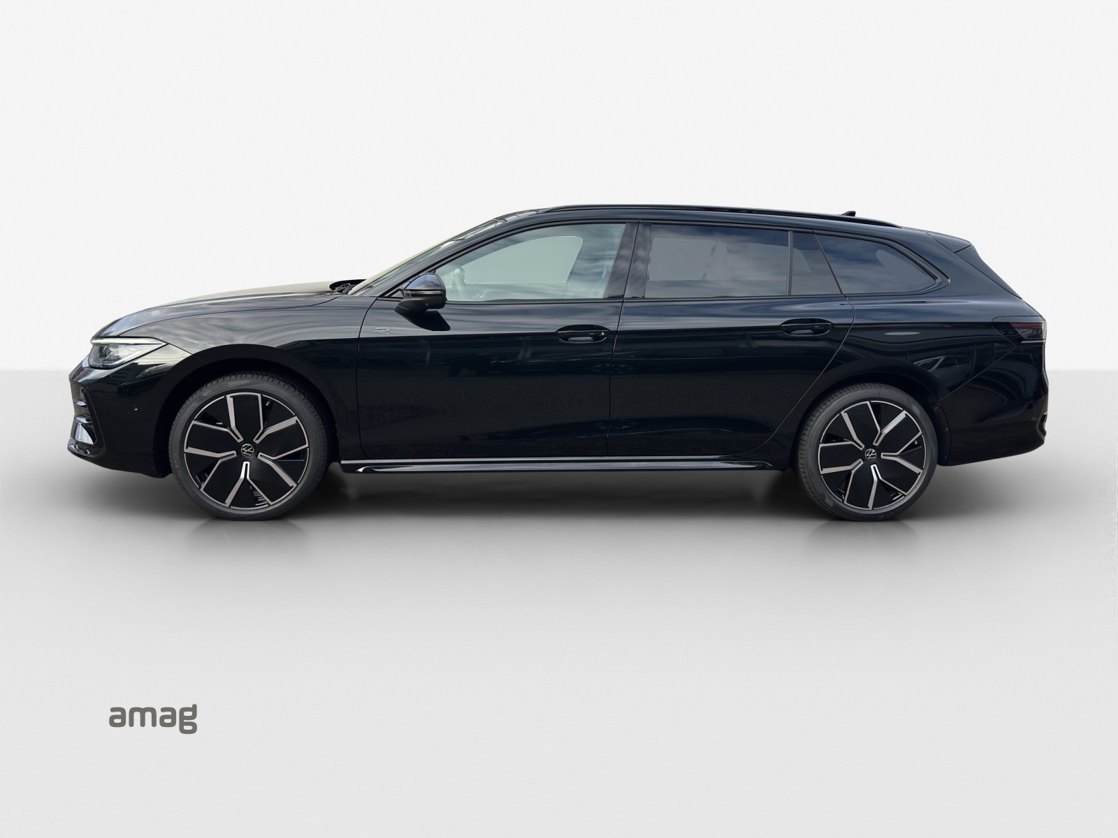 VW Passat Variant 2.0 TDI evo R-Line 4 Motion DSG-image-1