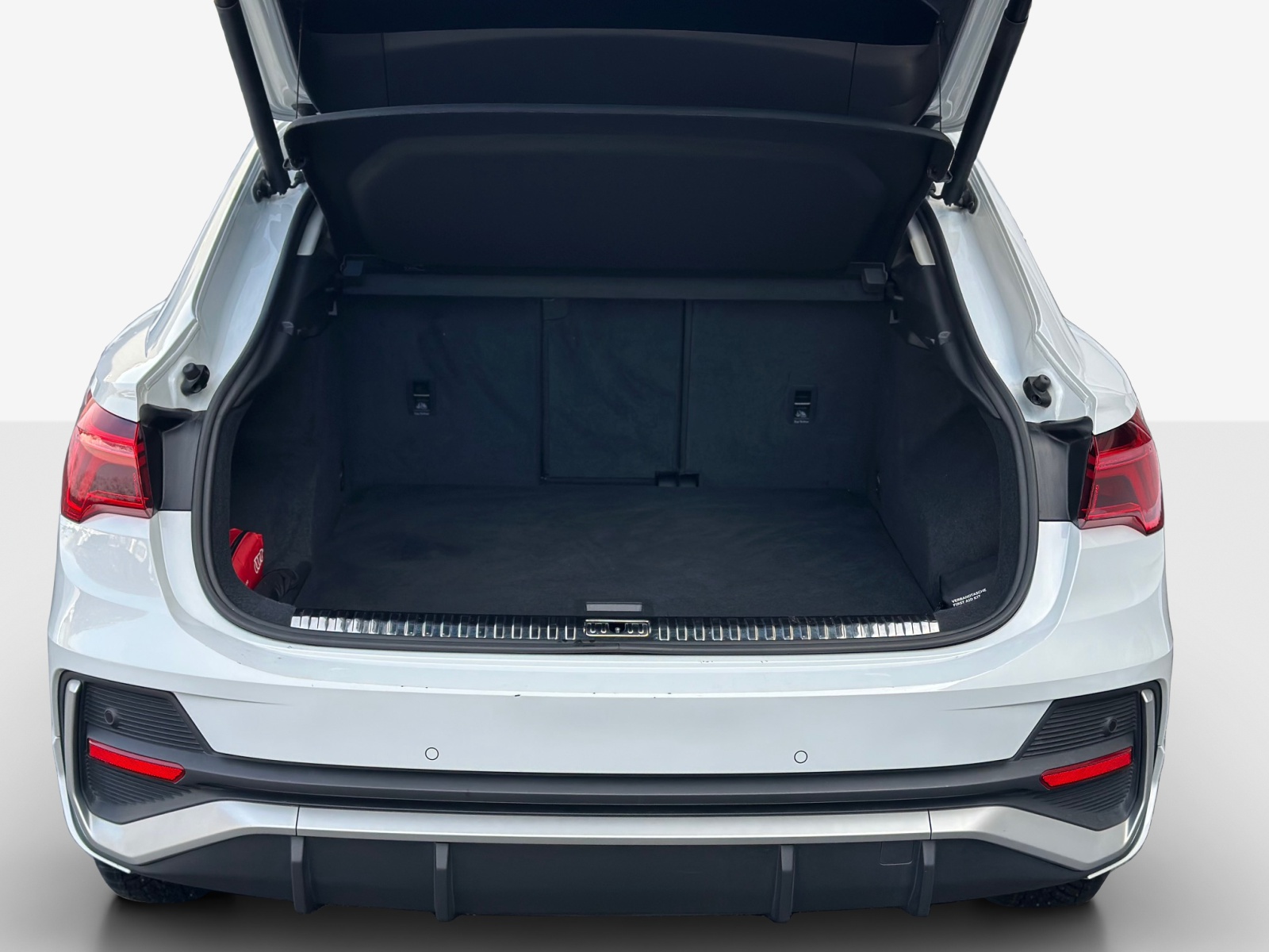 AUDI Q3 Sportback 35 TFSI S line Attraction S-tronic-image-12