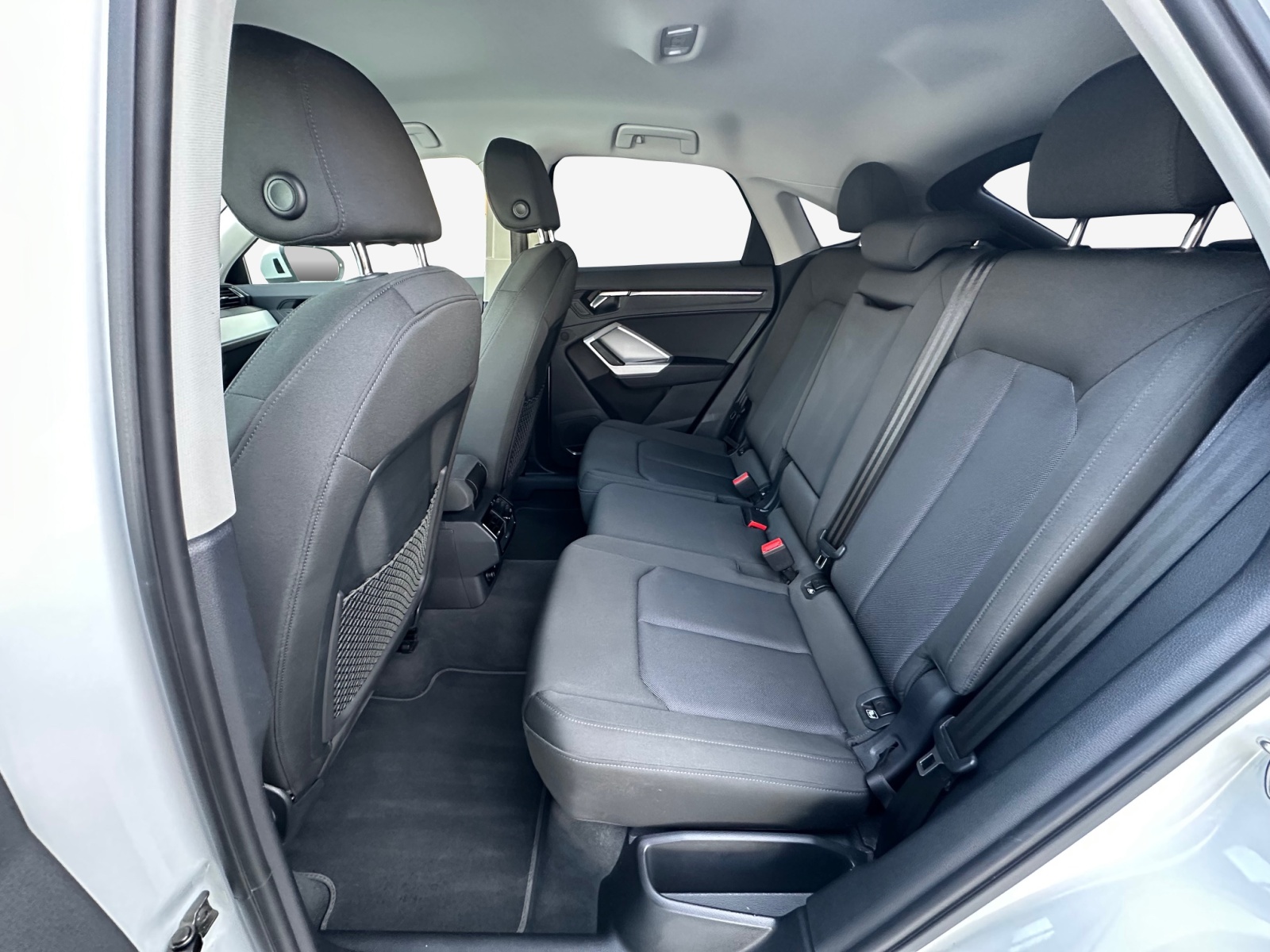 AUDI Q3 Sportback 35 TFSI S line Attraction S-tronic-image-11