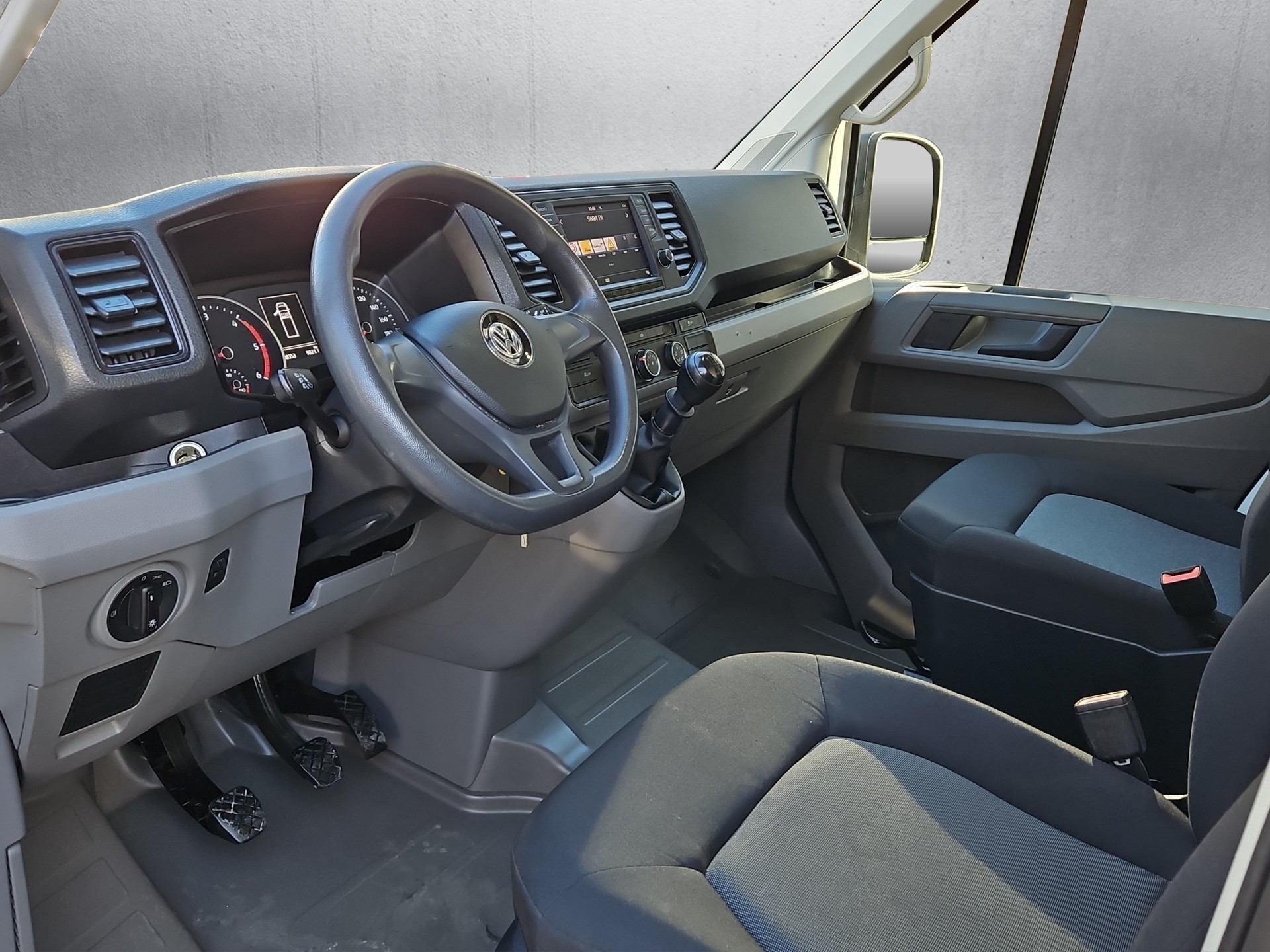 VW Crafter 35 2.0TDI Champ L3-image-9