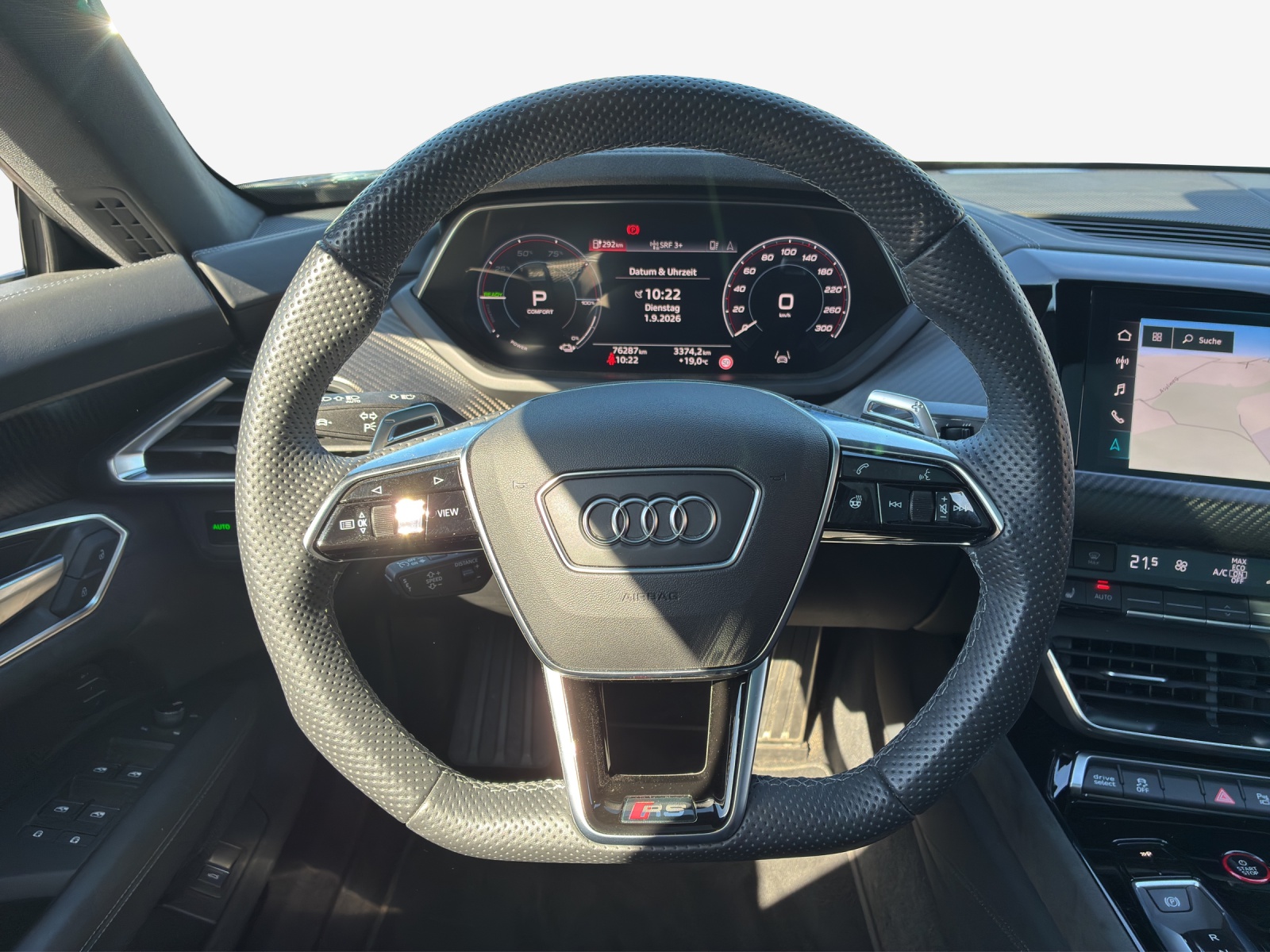 AUDI RS e-tron GT quattro-image-9