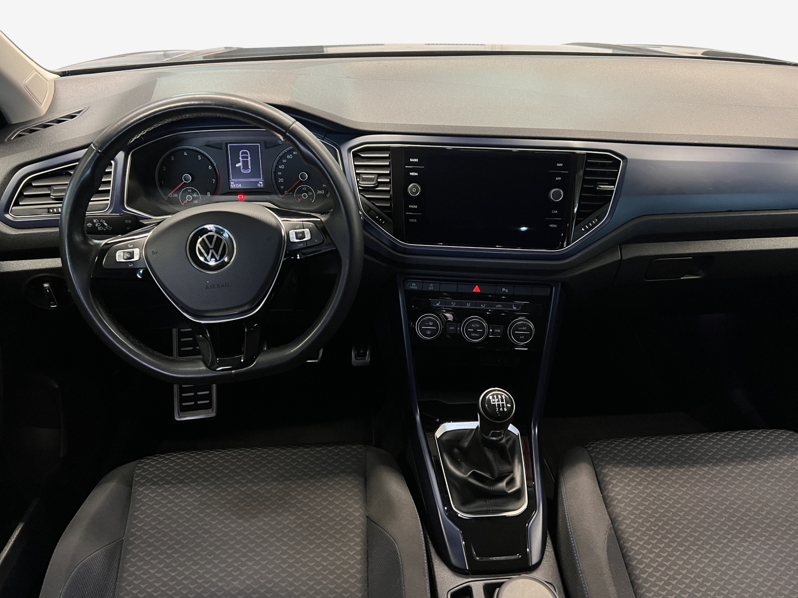 VW T-Roc 1.0 TSI Advance-image-10