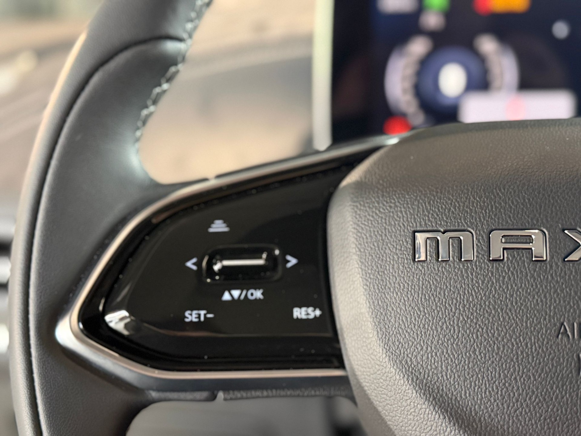 MAXUS Mifa 9 Luxury 90kWh 8 Pl.-image-16