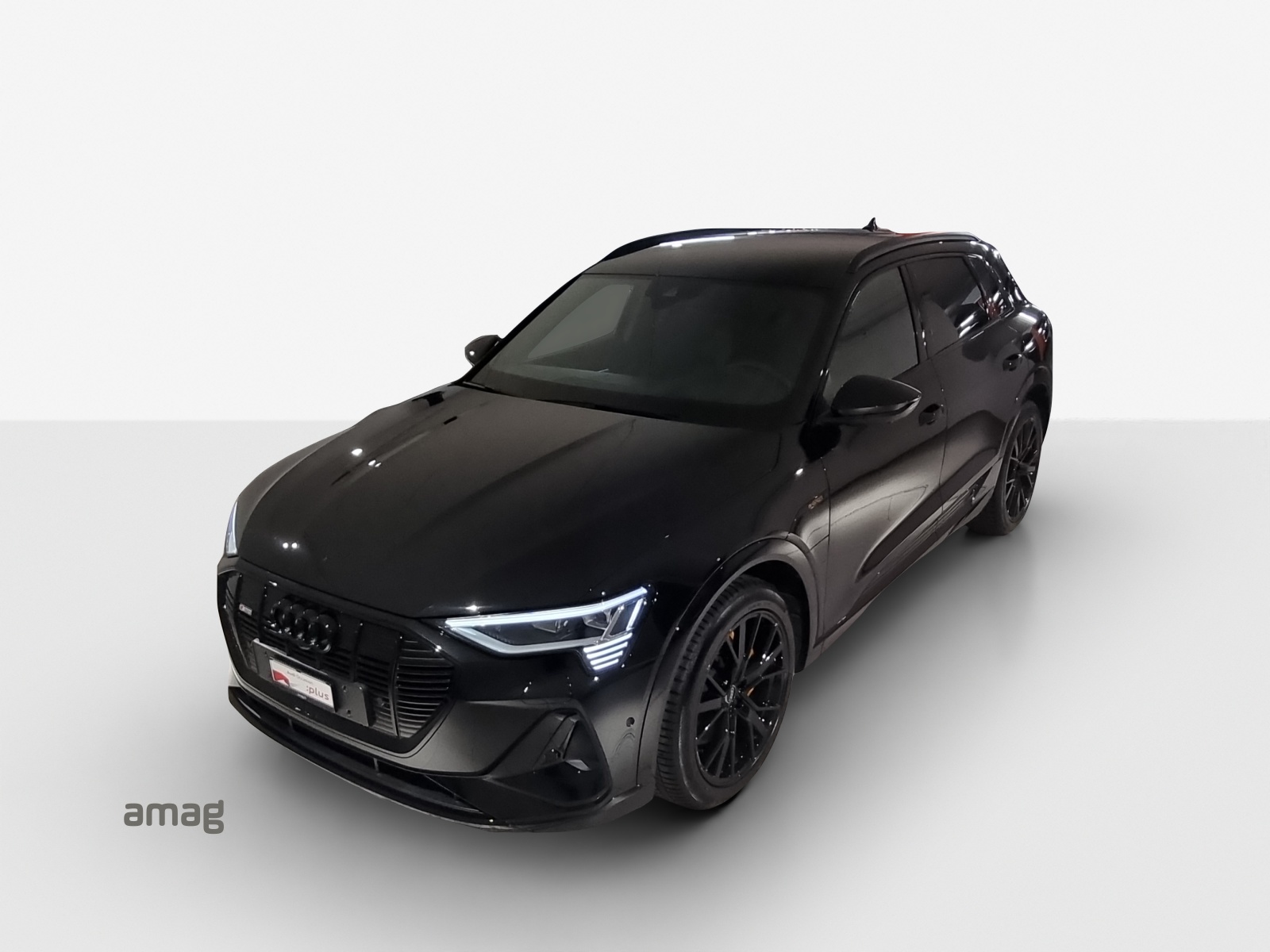 AUDI e-tron 55 S Line Black Edition quattro-image-15