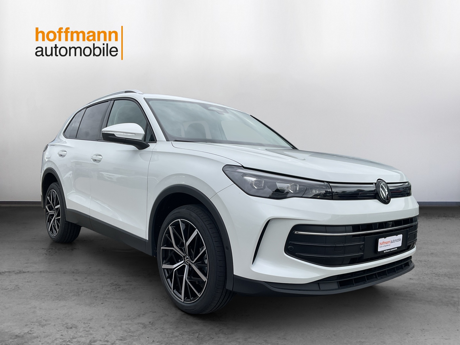 VW Tiguan 2.0 TSI DSG United 4Motion-image-2
