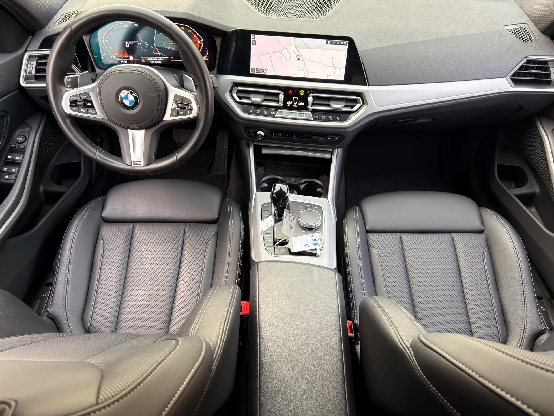 BMW 330i xDrive Steptronic-image-7