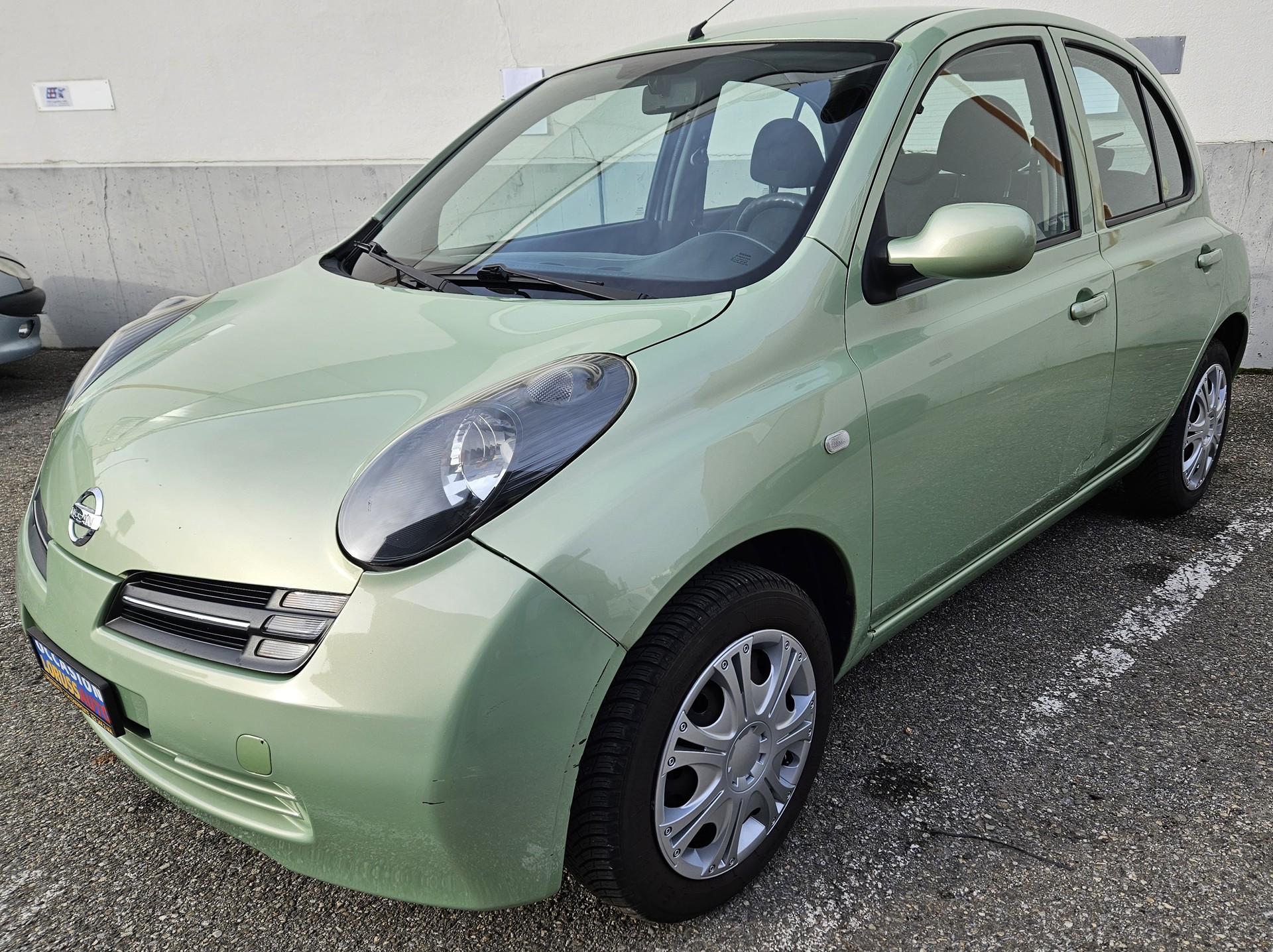 NISSAN Micra 1.2 helvetic.com-image-1