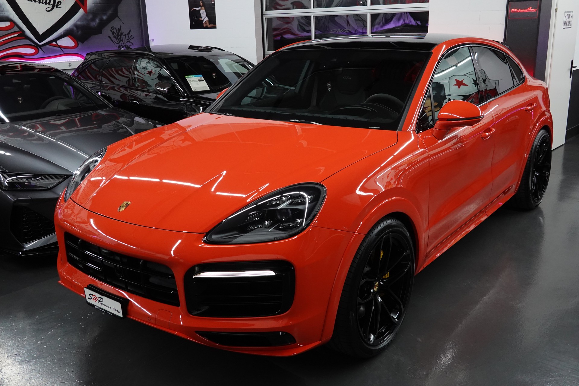 PORSCHE CAYENNE GTS COUPE 5-PLÄTZER PTS LAVA ORANGE CH-FZ 22"ALUS. ON TOP-image-6
