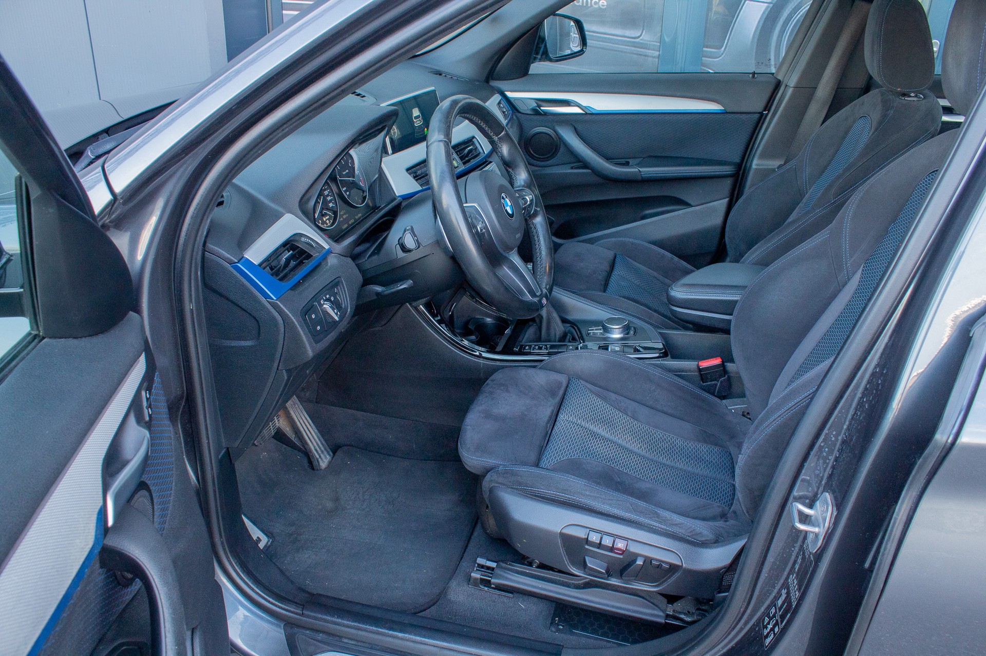 BMW X1 xDrive 25d M Sport Steptronic-image-7