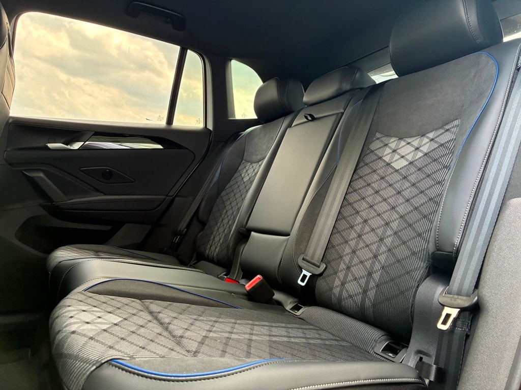 VW Tiguan 2.0 TSI DSG R-Line 4Motion-image-13