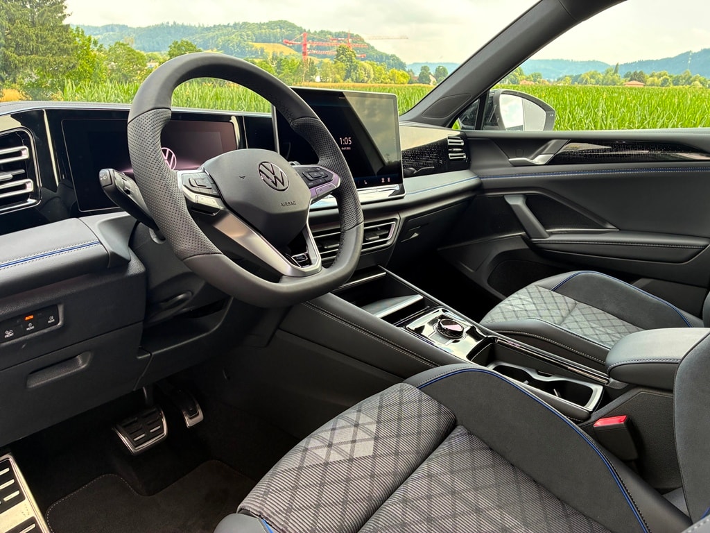 VW Tiguan 2.0 TSI DSG R-Line 4Motion-image-7