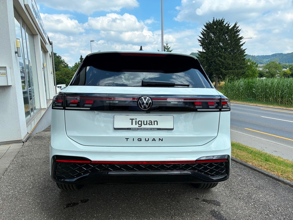 VW Tiguan 2.0 TSI DSG R-Line 4Motion-image-5