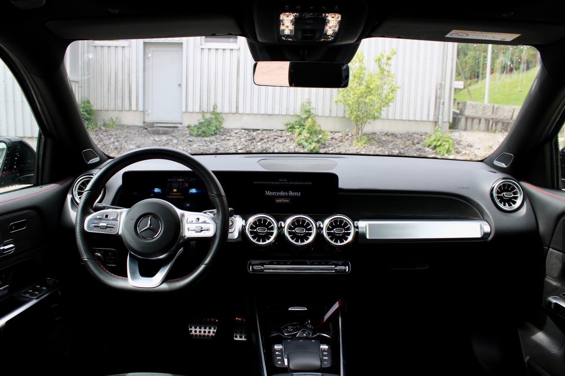 MERCEDES-BENZ GLB 250 4Matic AMG Line 8G-Tronic-image-7