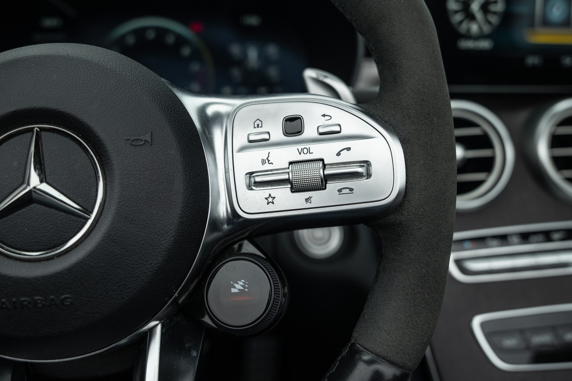 MERCEDES-BENZ C 63 S AMG BRABUS 9G-tronic-image-20