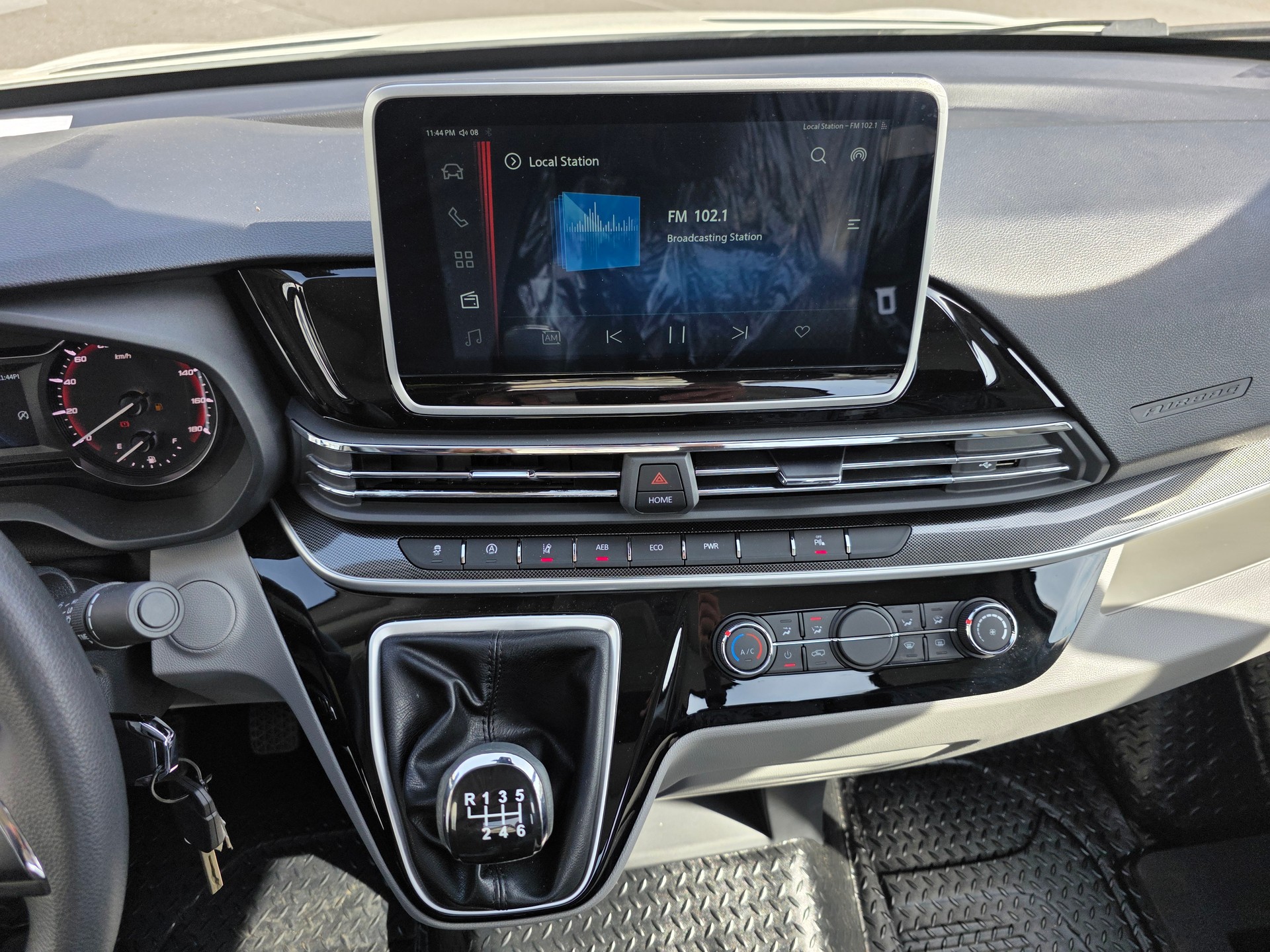 MAXUS Deliver 9 2.0D L3 RWD Luxury L3-image-8