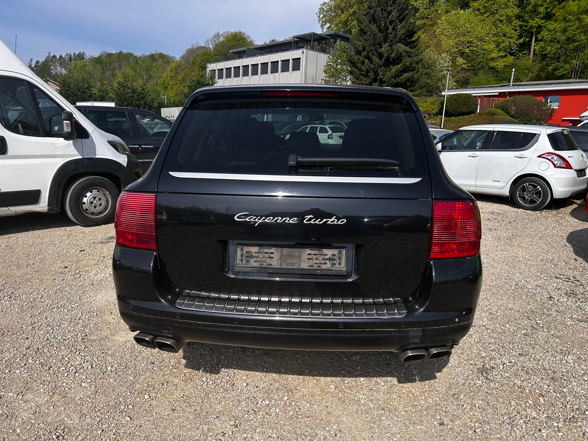 PORSCHE Cayenne Turbo-image-4