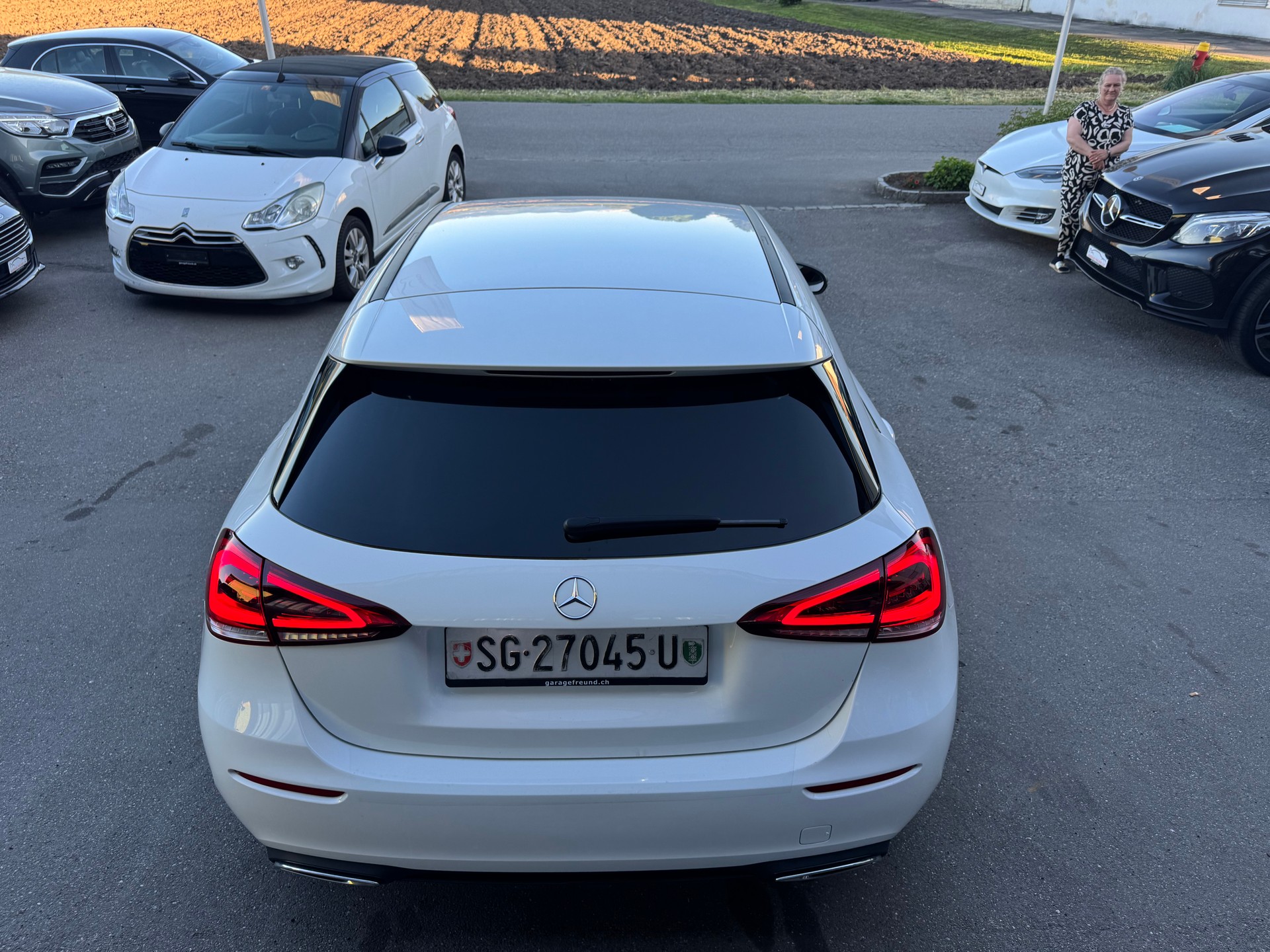 MERCEDES-BENZ A 180 Night Star 7G-DCT-image-11
