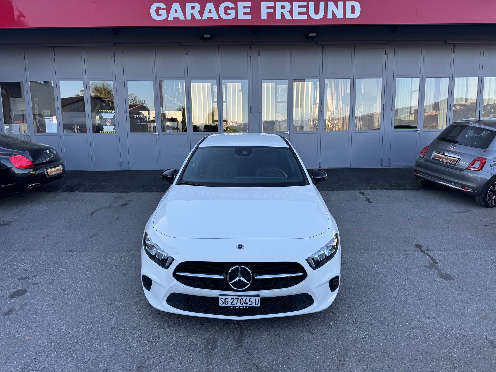 MERCEDES-BENZ A 180 Night Star 7G-DCT-image-4