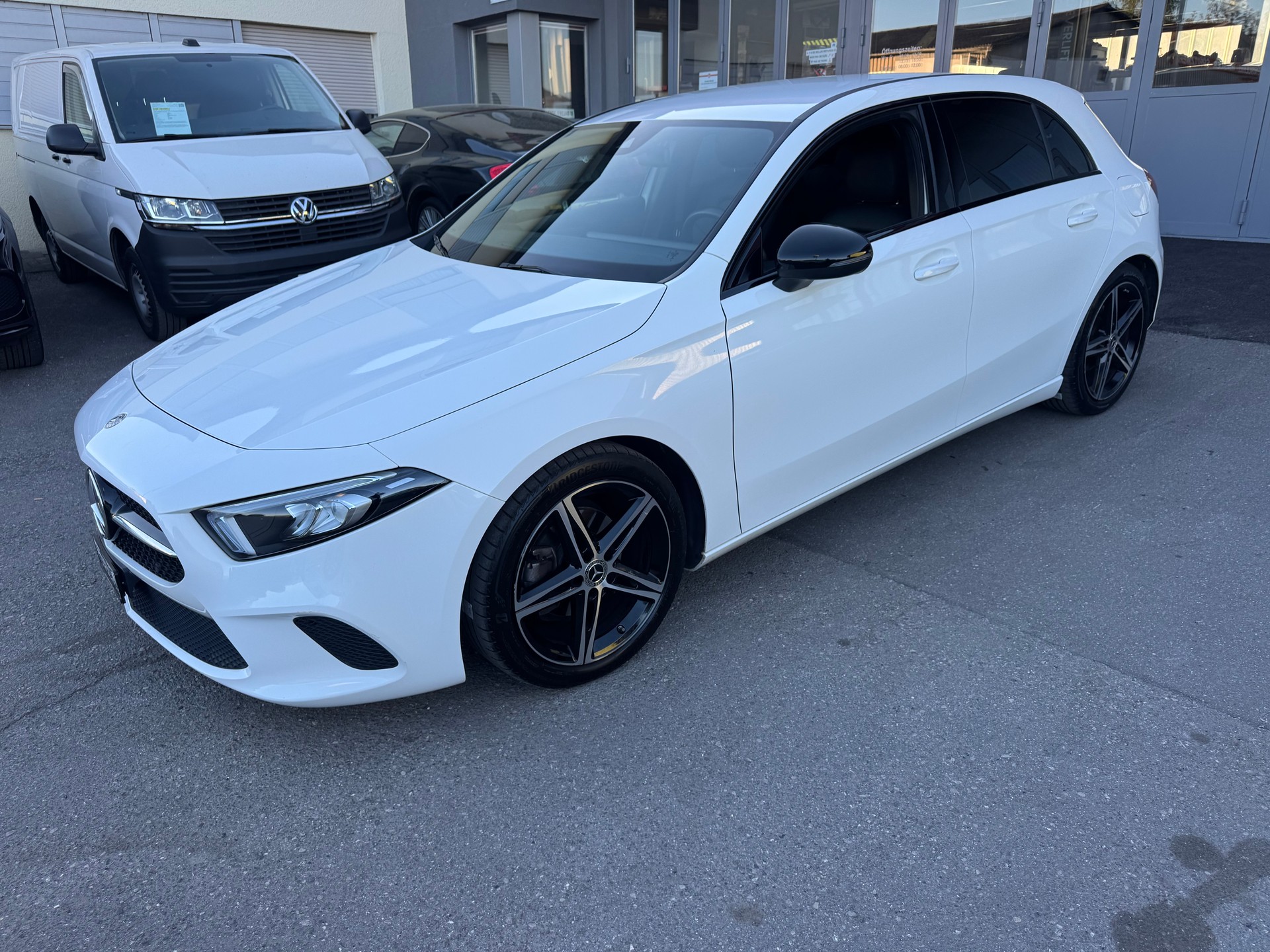 MERCEDES-BENZ A 180 Night Star 7G-DCT-image-5