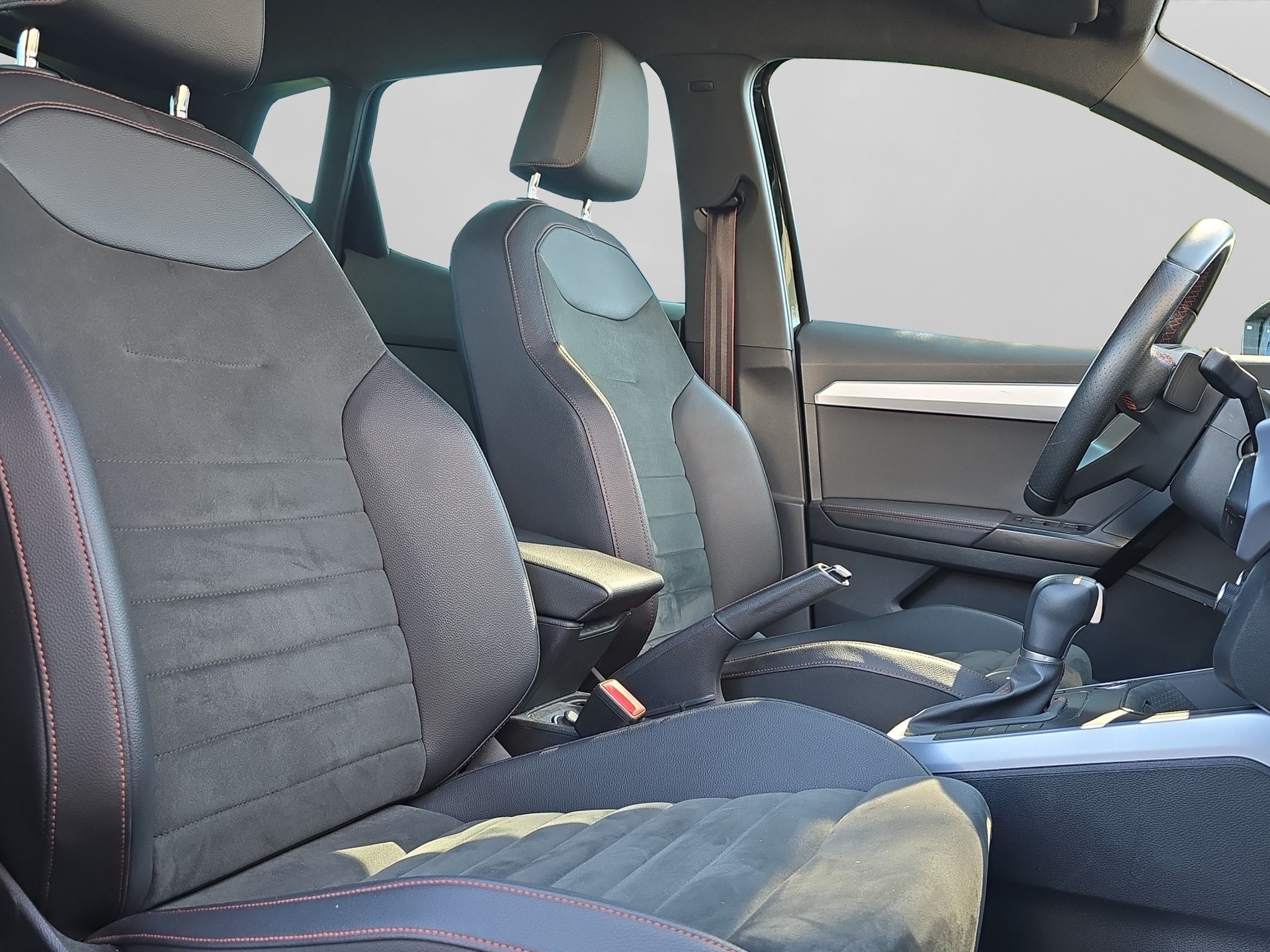 SEAT Arona 1.0 TSI Eco Hola FR DSG-image-7