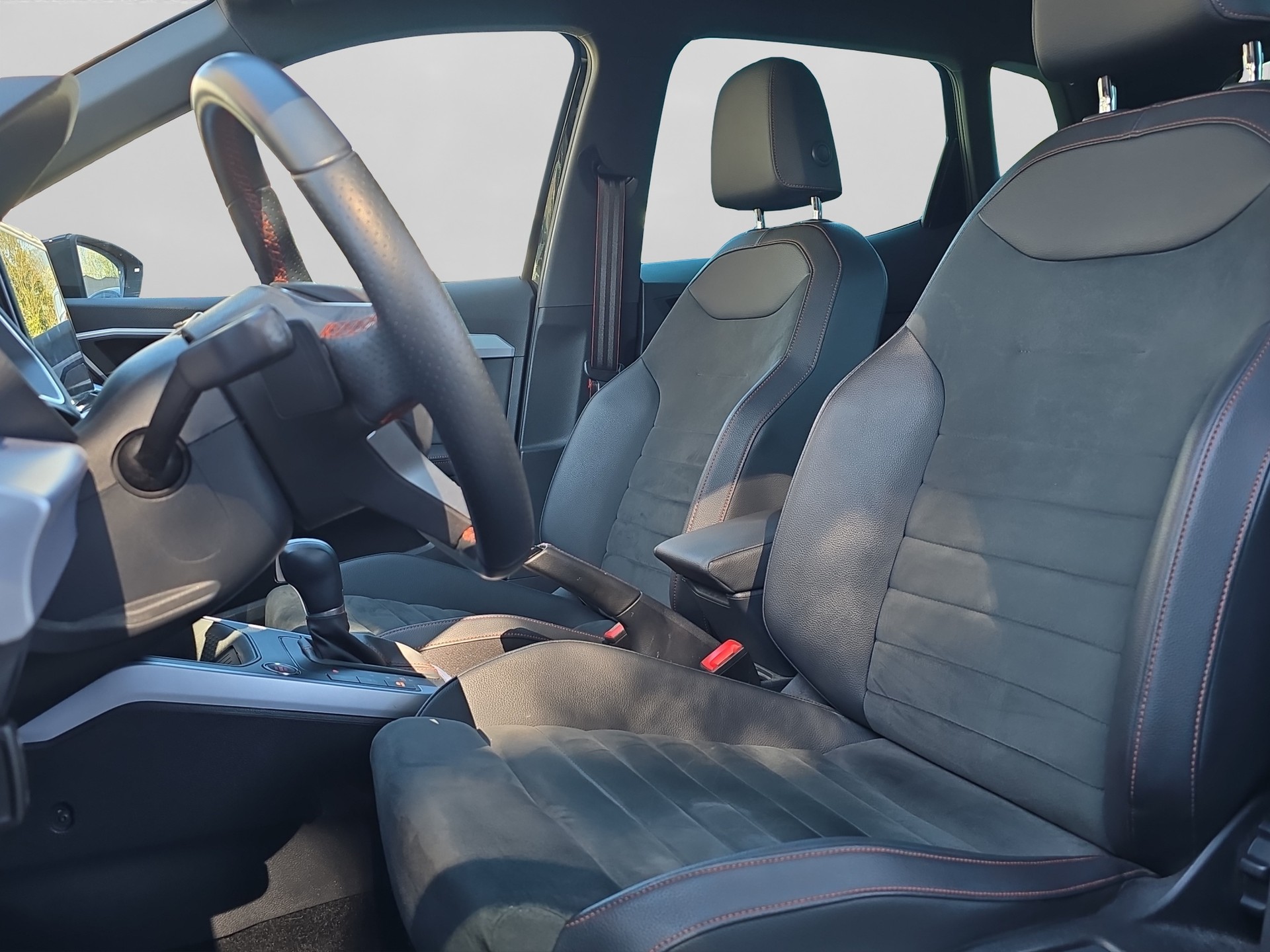 SEAT Arona 1.0 TSI Eco Hola FR DSG-image-6