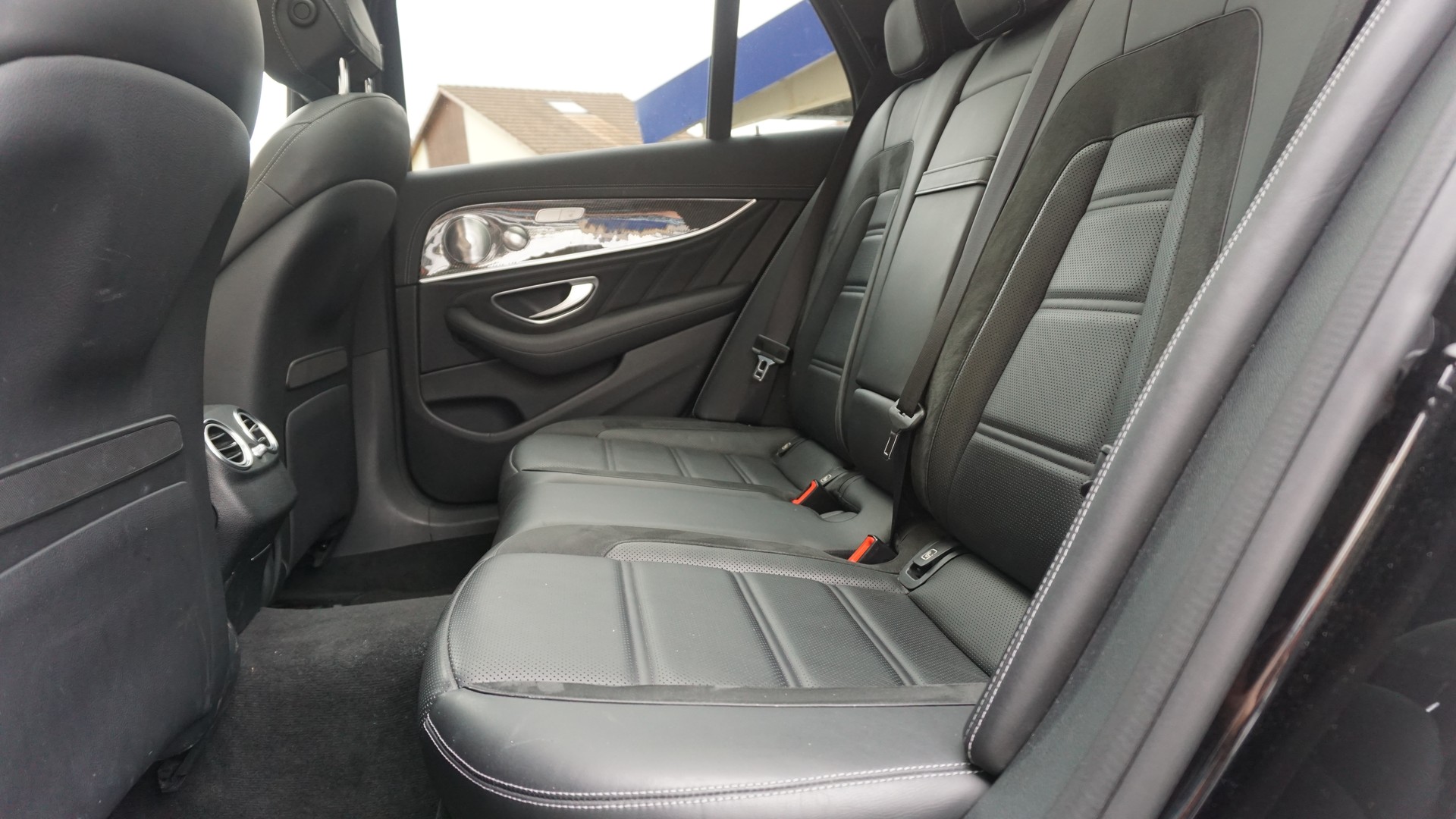 MERCEDES-BENZ E 53 AMG 4Matic 9G-Tronic-image-16