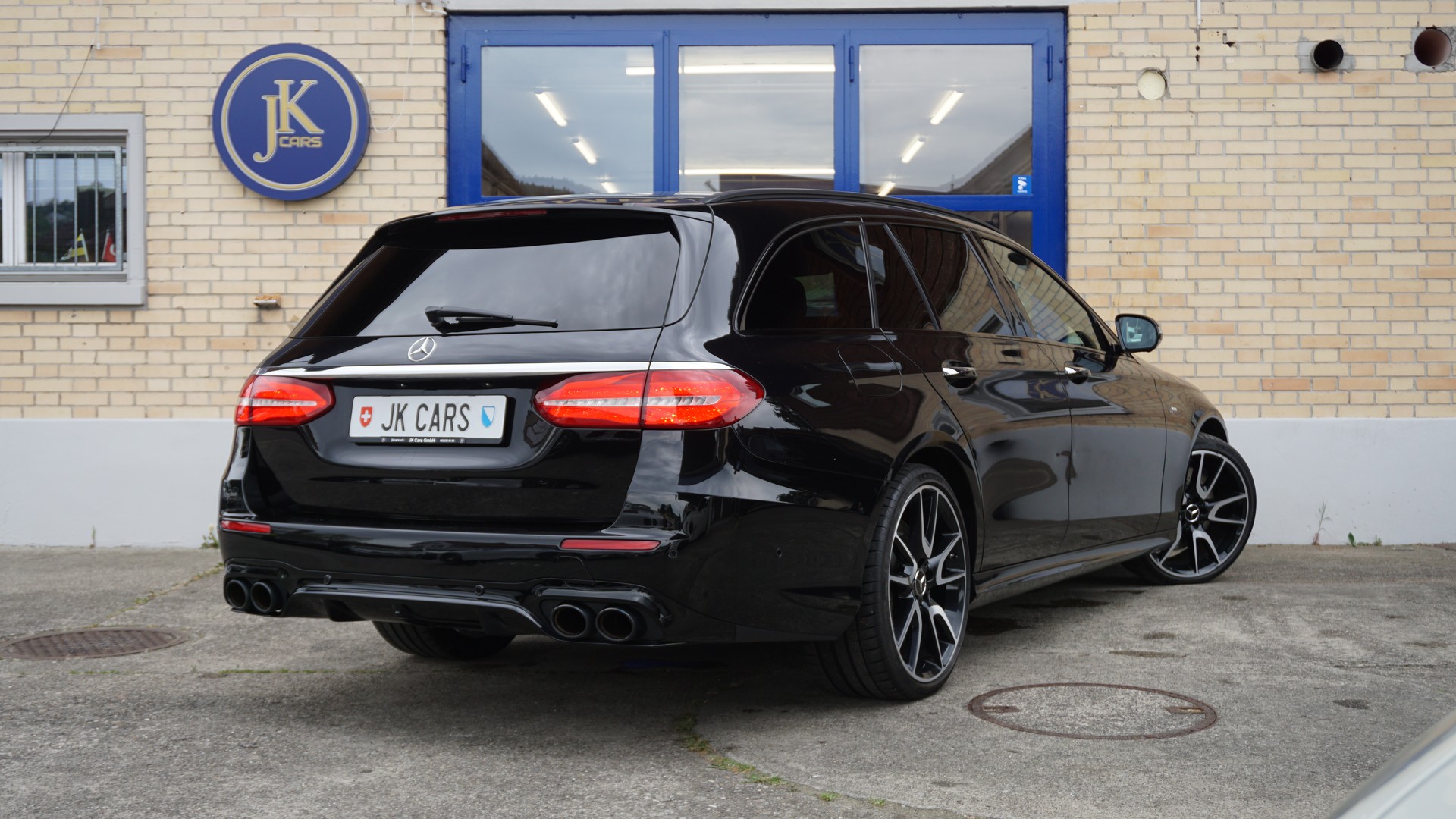 MERCEDES-BENZ E 53 AMG 4Matic 9G-Tronic-image-7