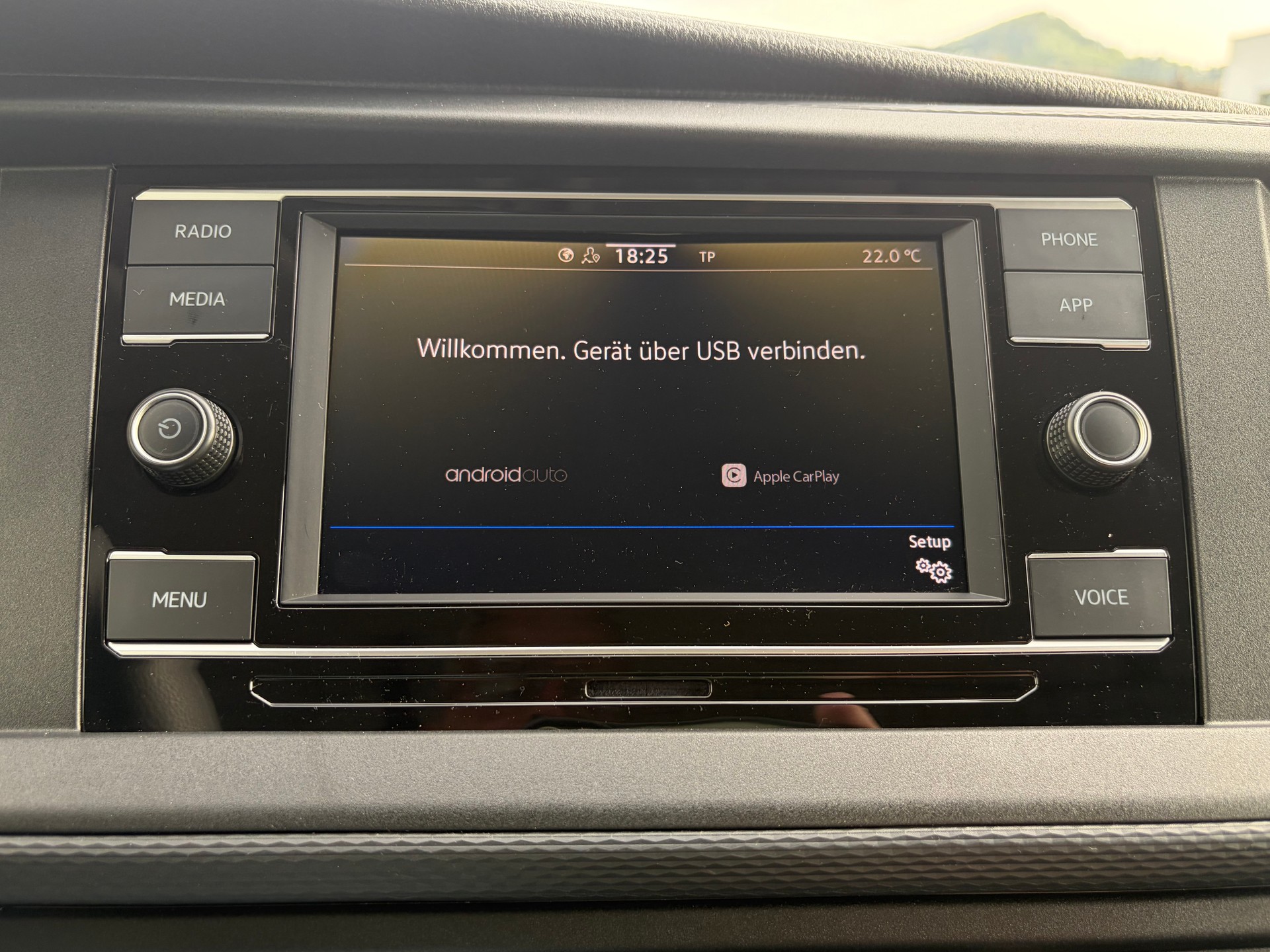 VW T6.1 2.0 TDI Entry-image-16