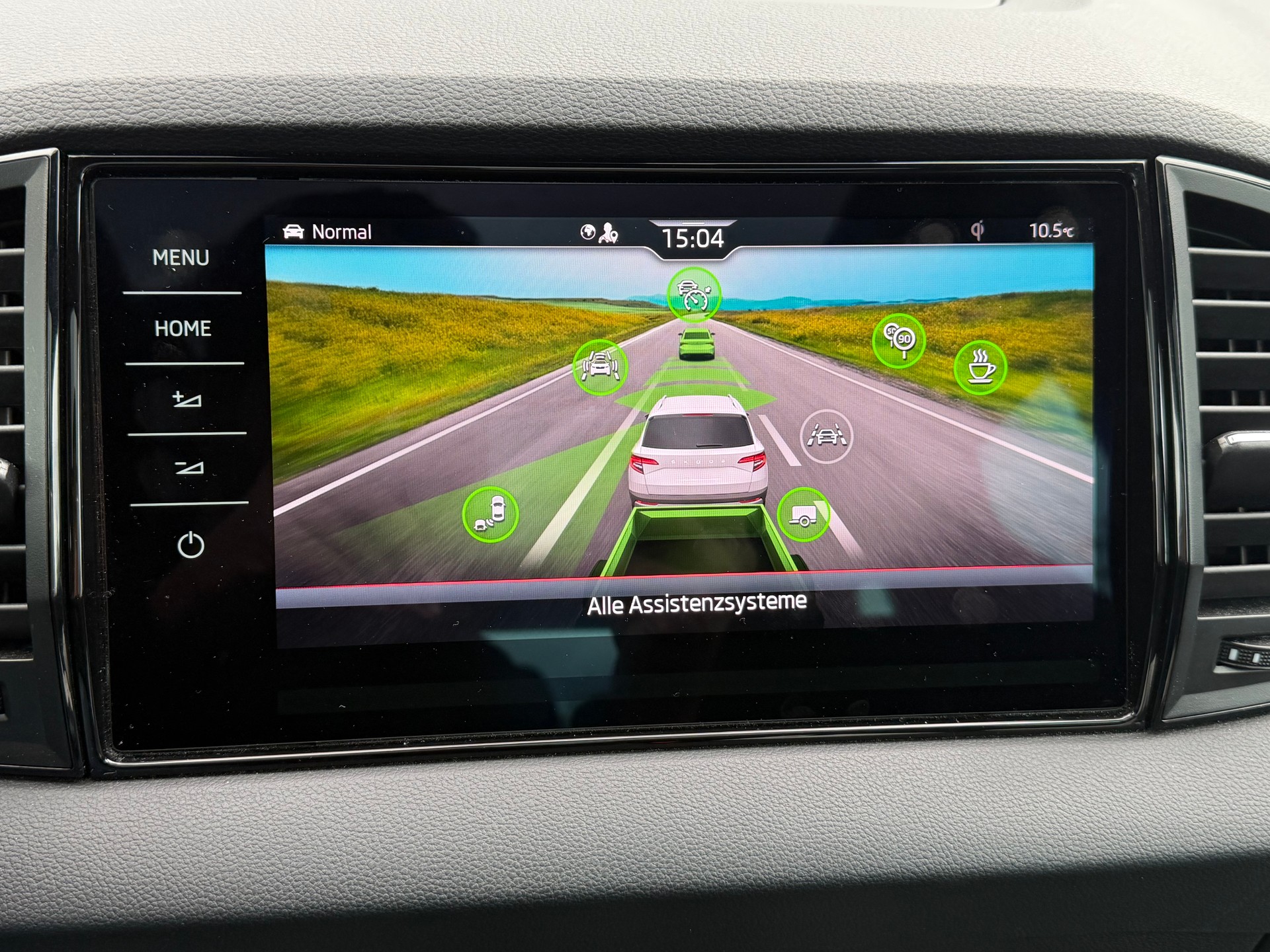 SKODA Karoq 2.0 TSI SportLine 4x4 DSG-image-31