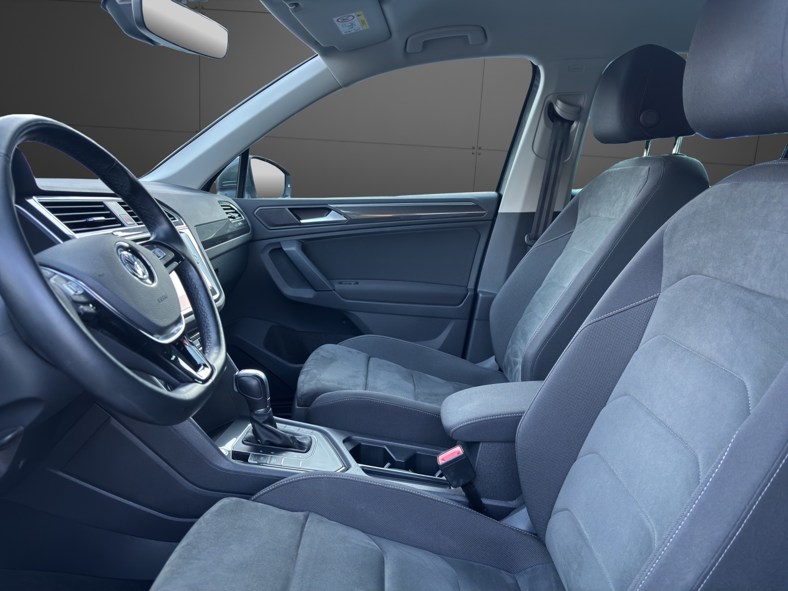 VW Tiguan 1.5TSI Evo Trendline DSG-image-2