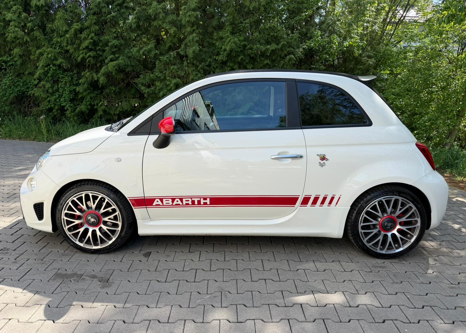 FIAT 595C 1.4 16V Turbo Abarth Turismo-image-1
