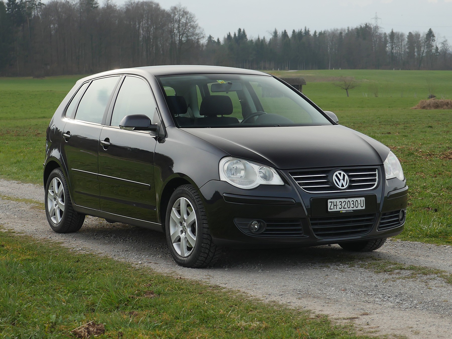 VW Polo 1.9 TDI Sportline-image-8