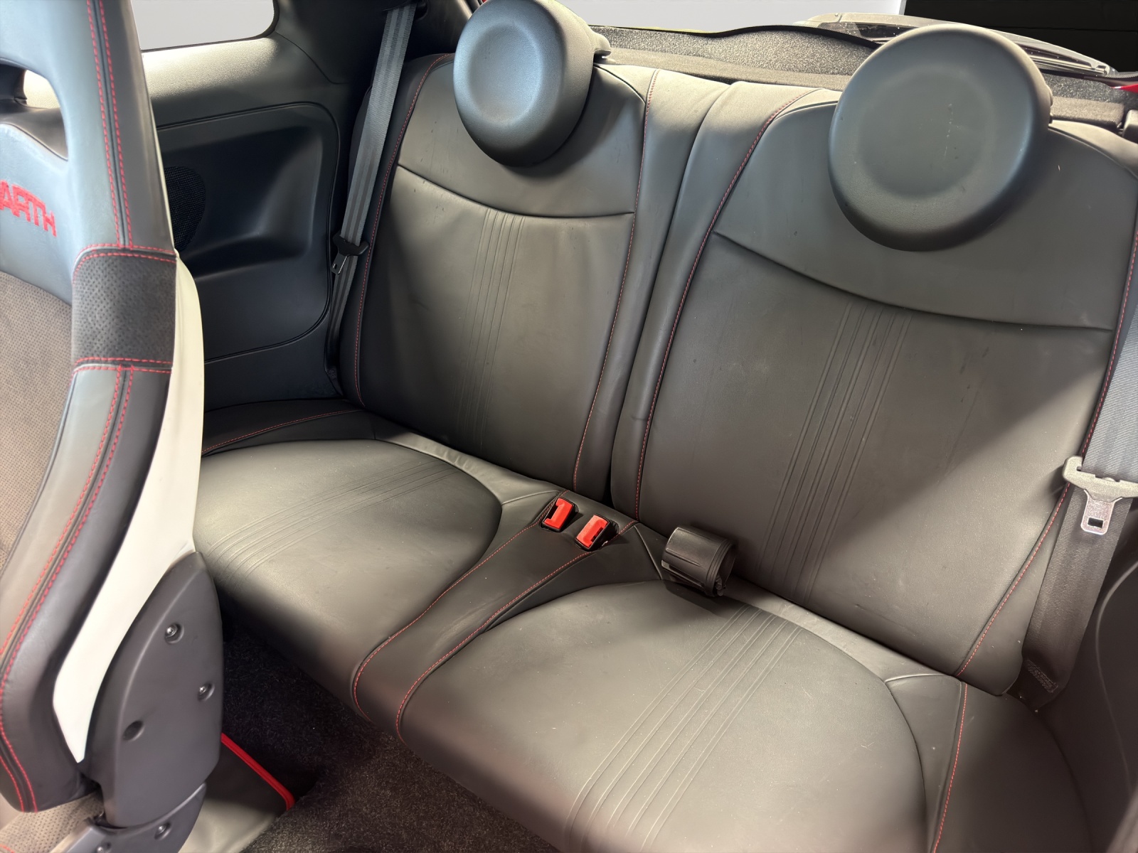 Image FIAT 500-ABARTH FIAT 500 Abarth (Ferrari Dealers)
