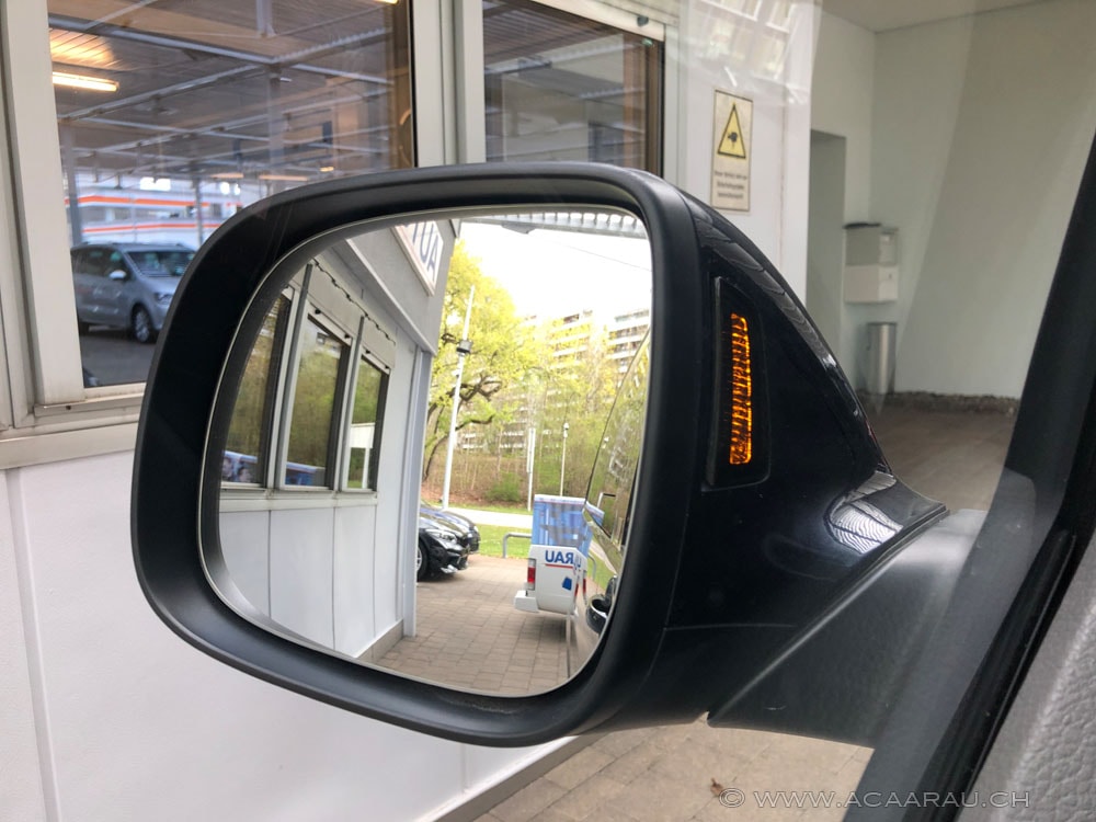VW T6.1 2.0 TDI DSG Comfortline Liberty RS / Video : https://youtu.be/xHaPpkCw_I4 / Bilder : https://youtu.be/JiMw-z_QCXQ-image-22