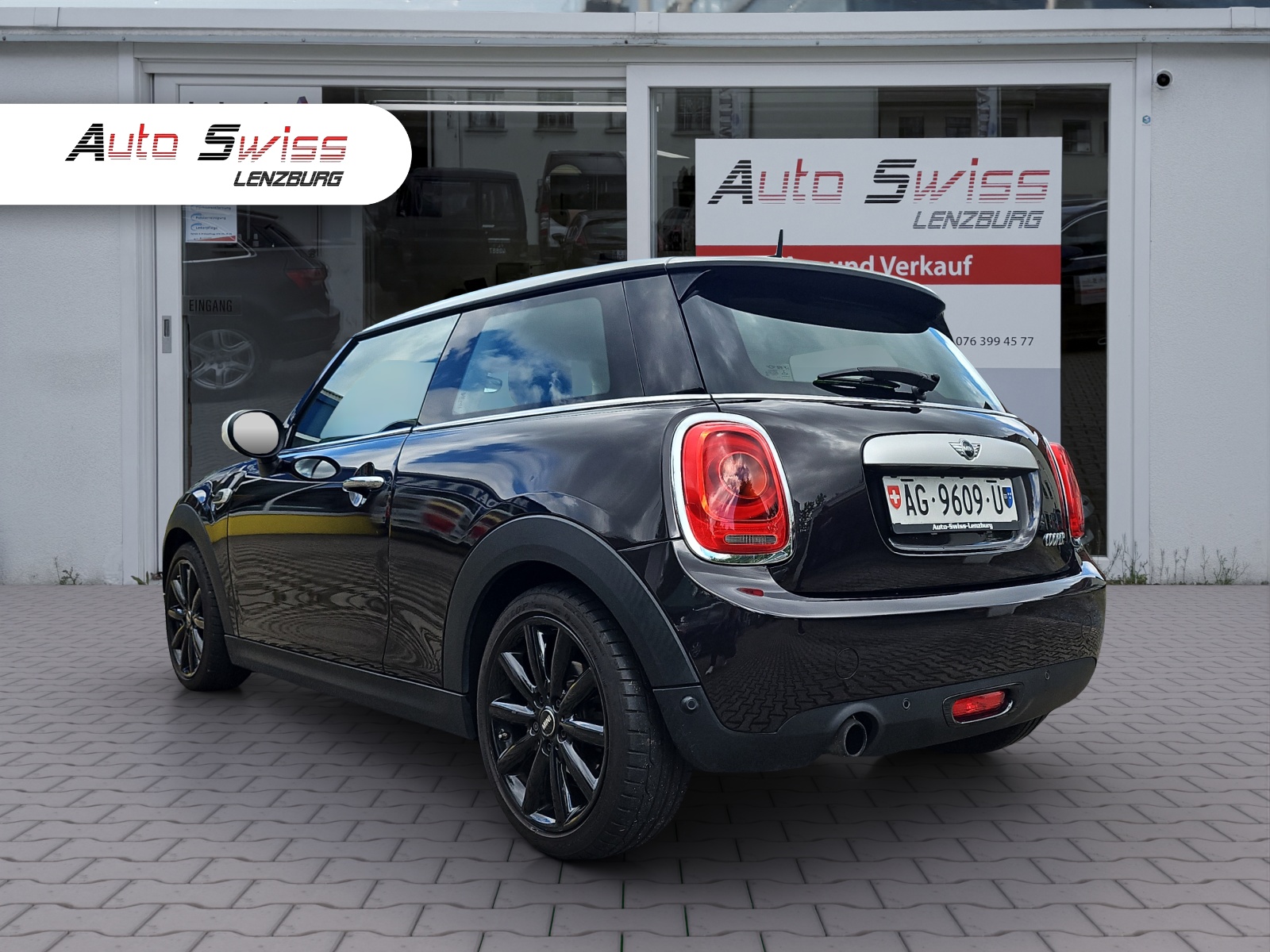 MINI Cooper Steptronic-image-2