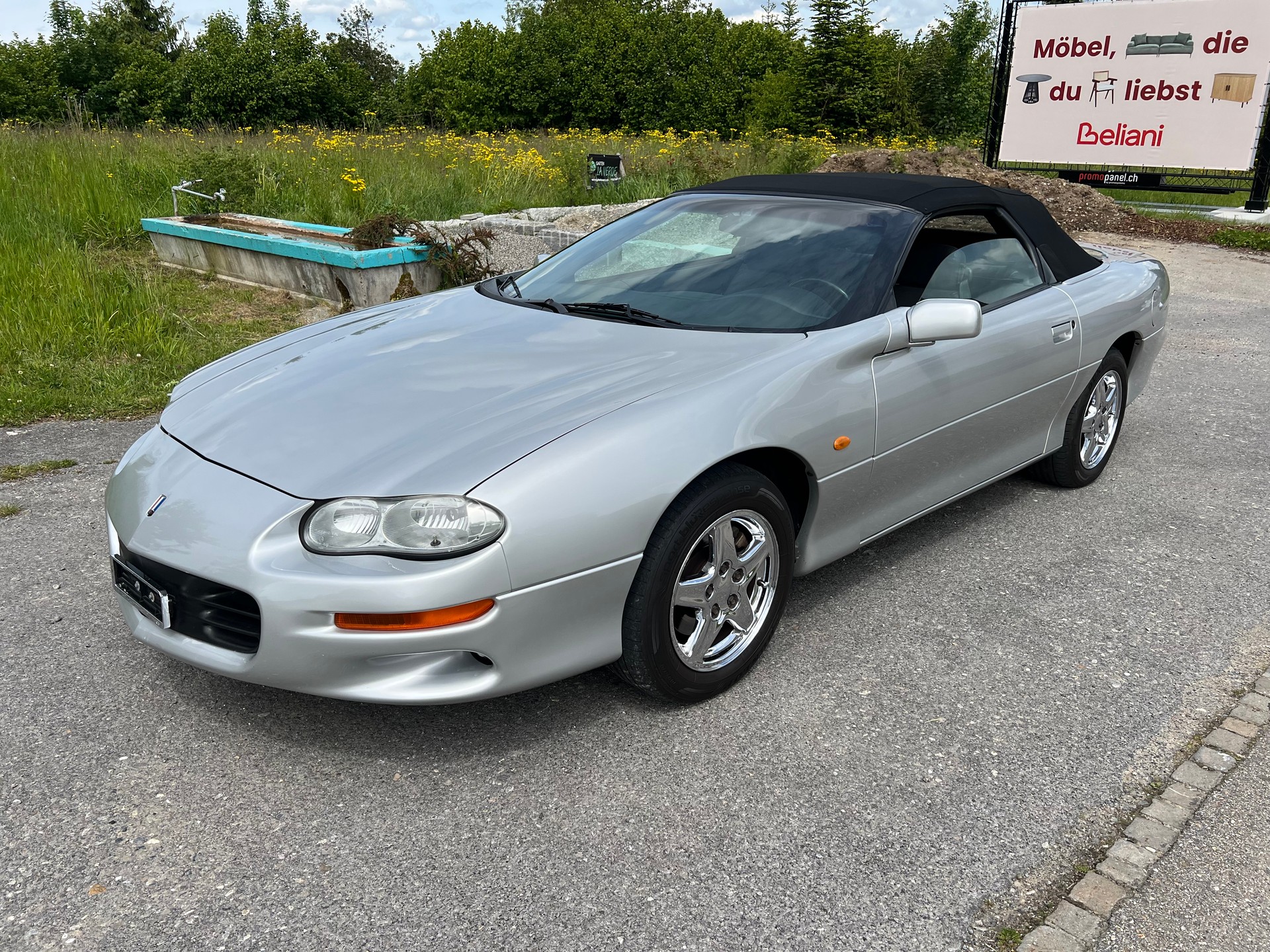 CHEVROLET Camaro Convertible B-image-8