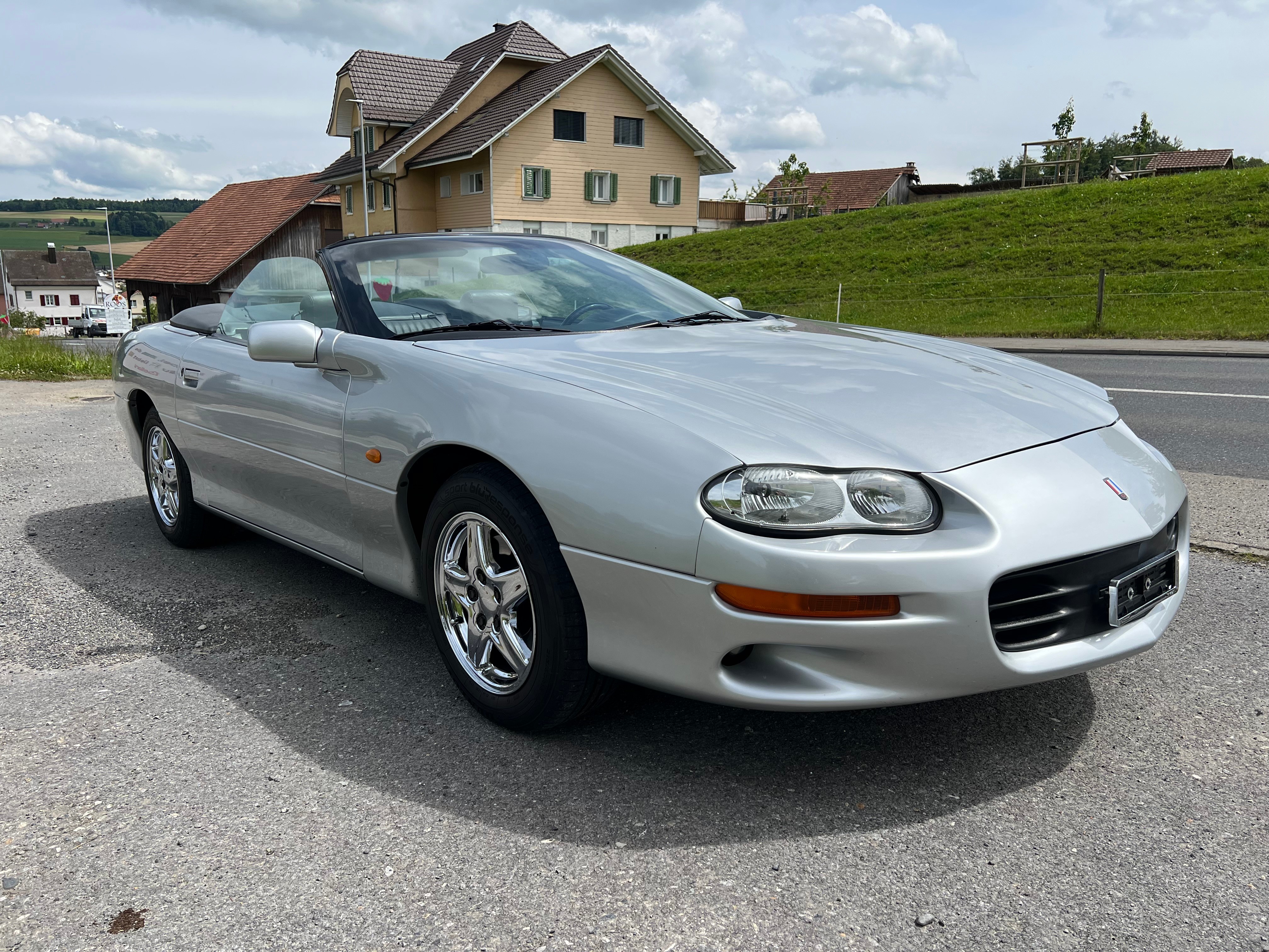 Car photo