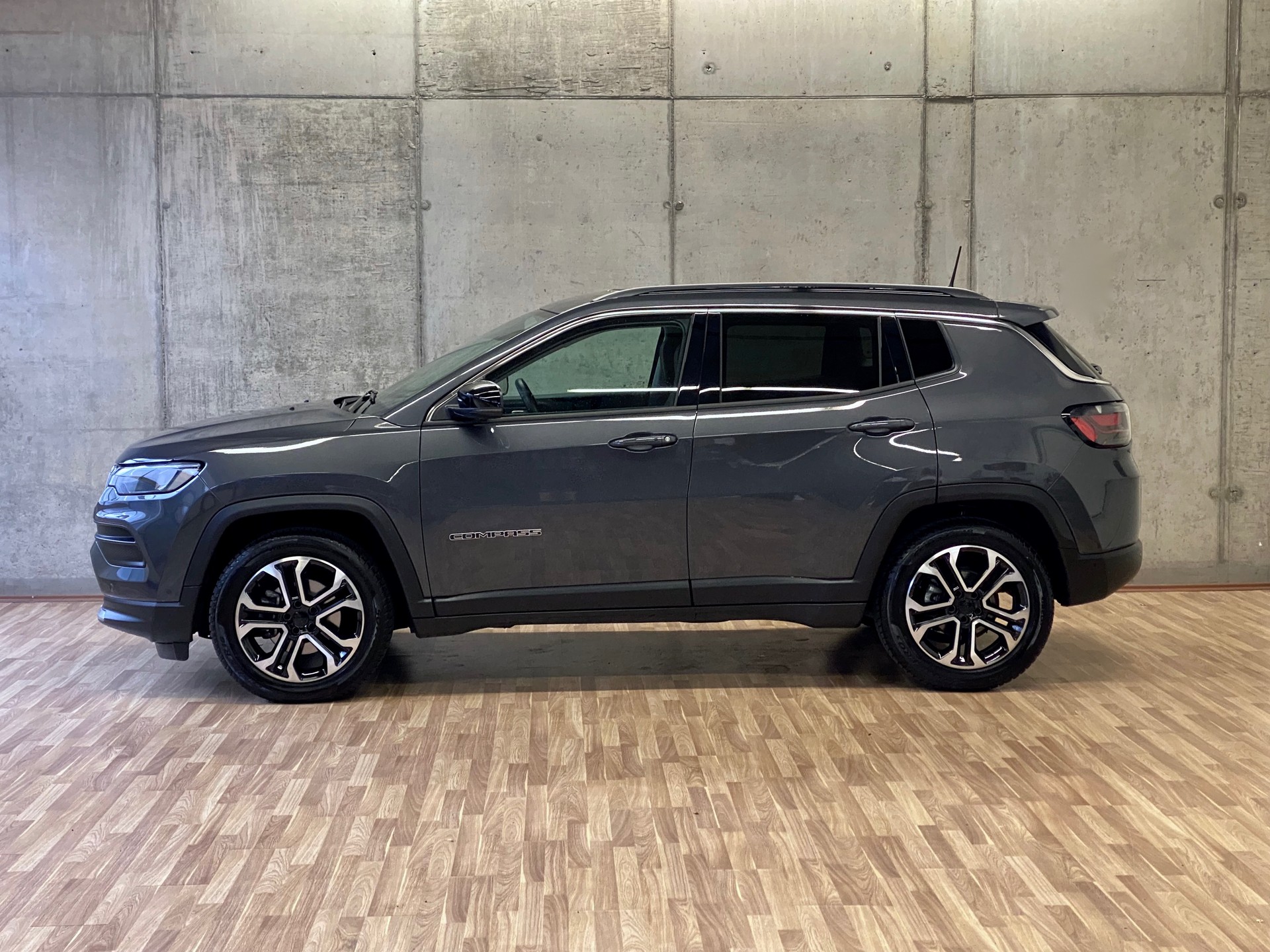 JEEP Compass 4x2 1.5T*MildHybrid*Swiss Altitude*-image-4