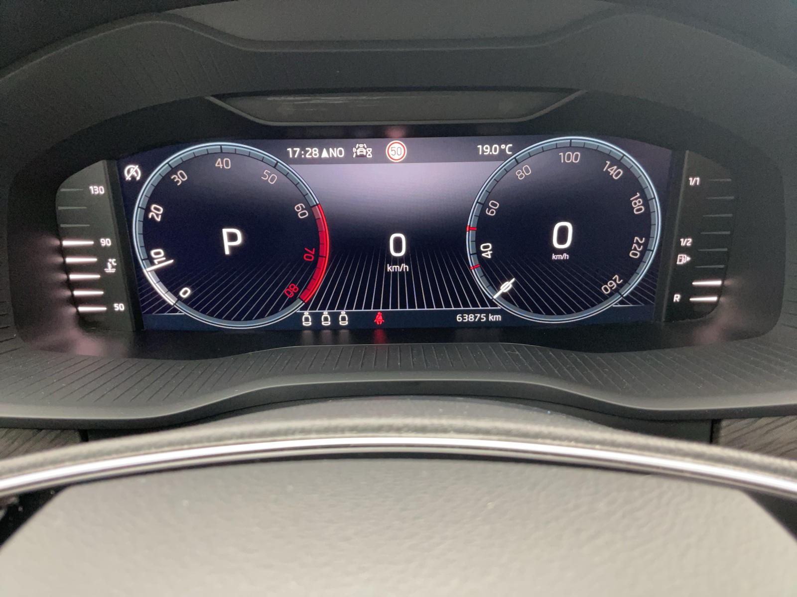 SKODA Kodiaq 2.0 TSI 4x4 Style-image-13
