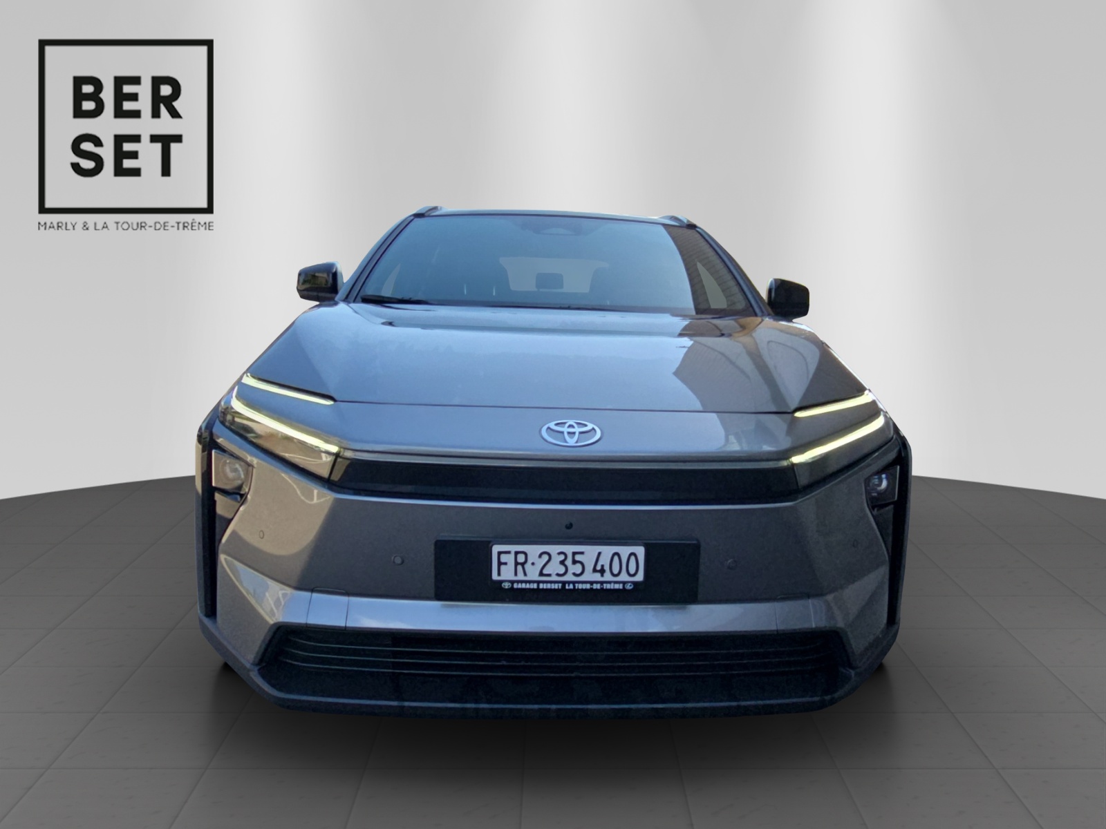 TOYOTA bZ4X Premium AWD-image-7