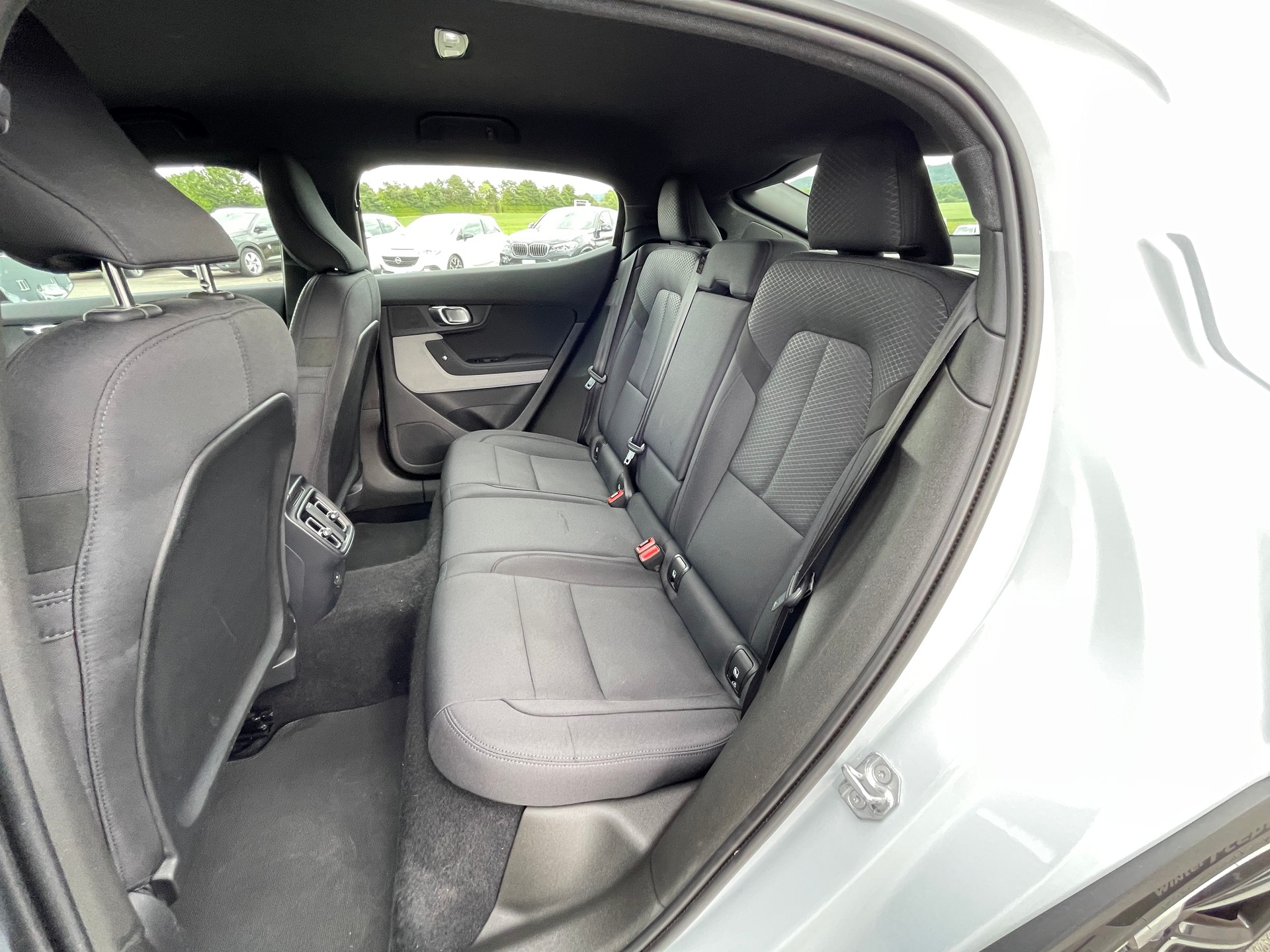 POLESTAR Polestar 2 Long Range Single 78 kWh MY23-image-13