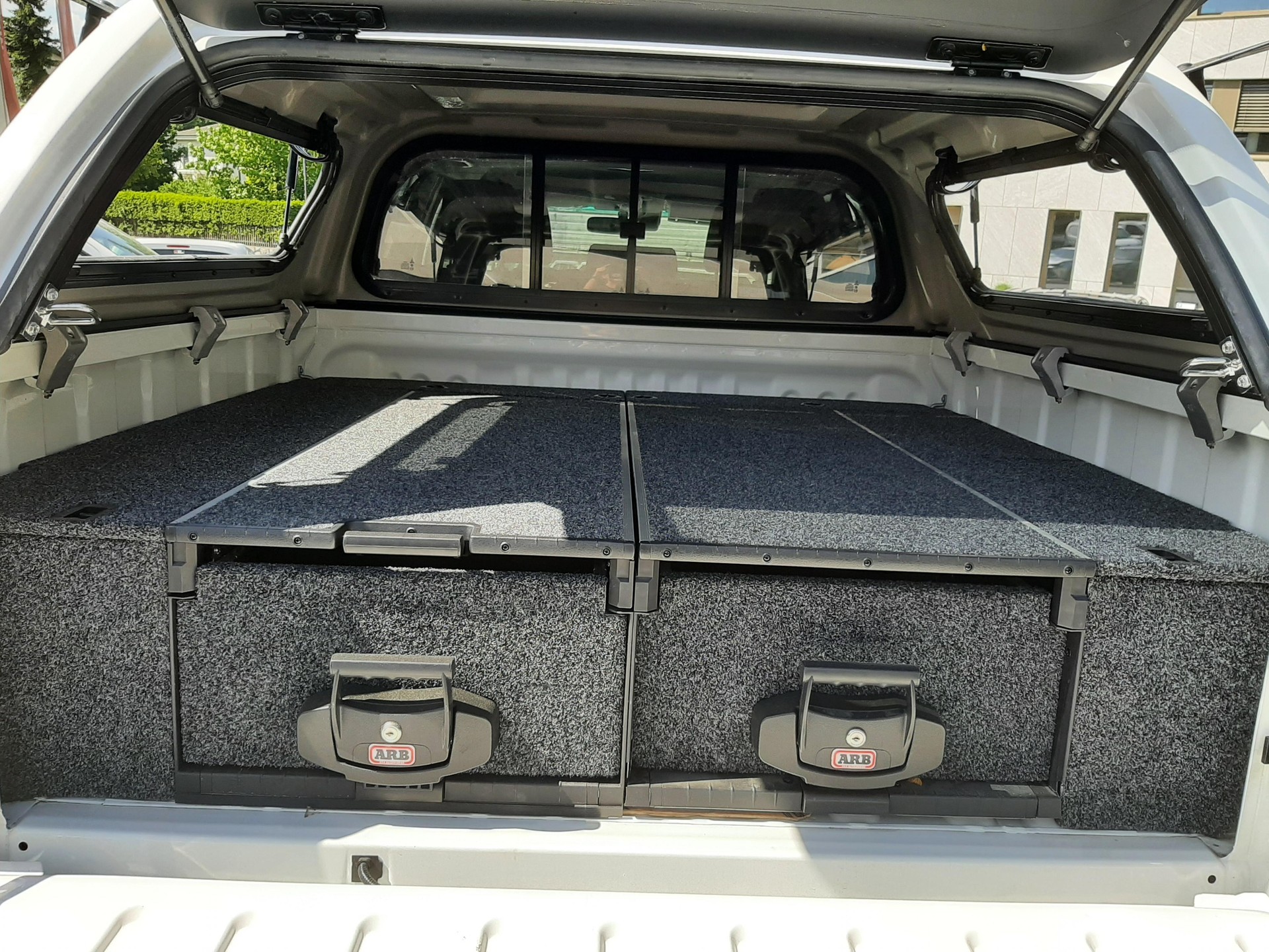 TOYOTA Hilux Double Cab.-Pick-up 2.8 D-4D 204 Style MHEV-image-19