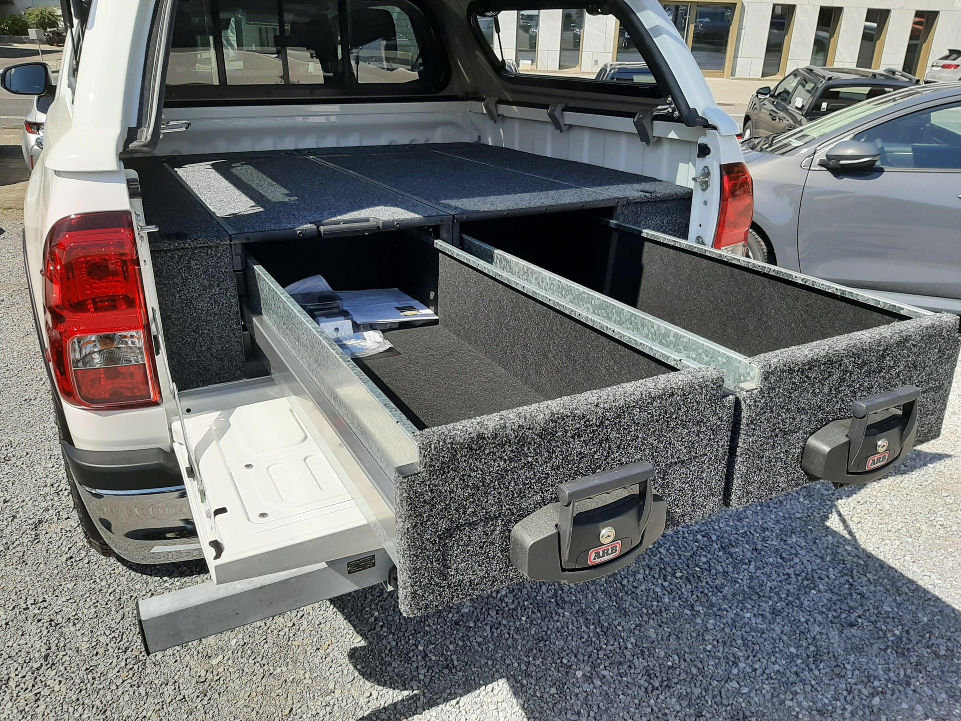 TOYOTA Hilux Double Cab.-Pick-up 2.8 D-4D 204 Style MHEV-image-21