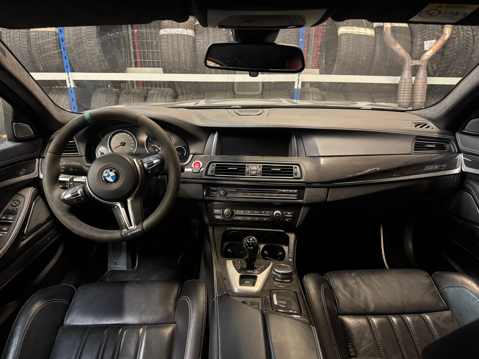 BMW COMPETITION LIMITEE-image-9