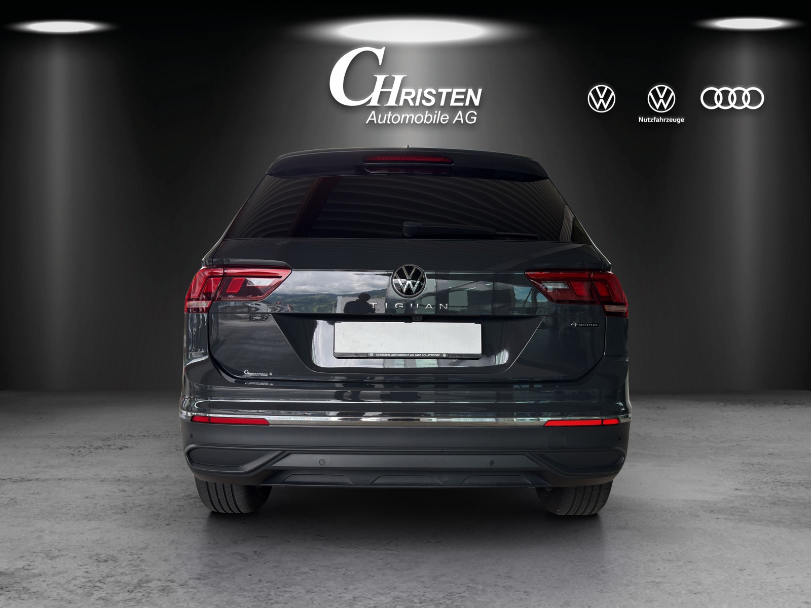 VW Tiguan 2.0TSI Life 4Motion DSG-image-4