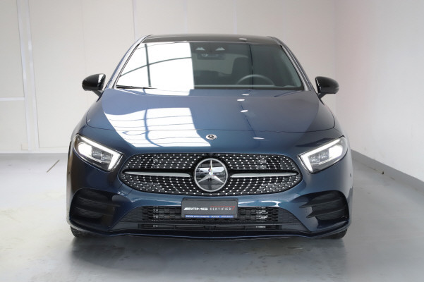 MERCEDES-BENZ A 250 AMG Line 4Matic-image-4
