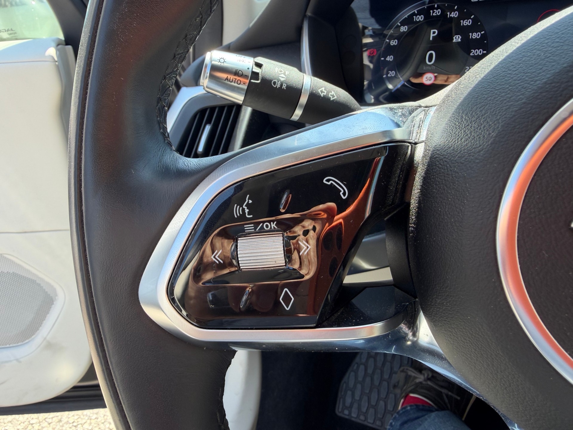 JAGUAR I-Pace EV400 SE AWD-image-12