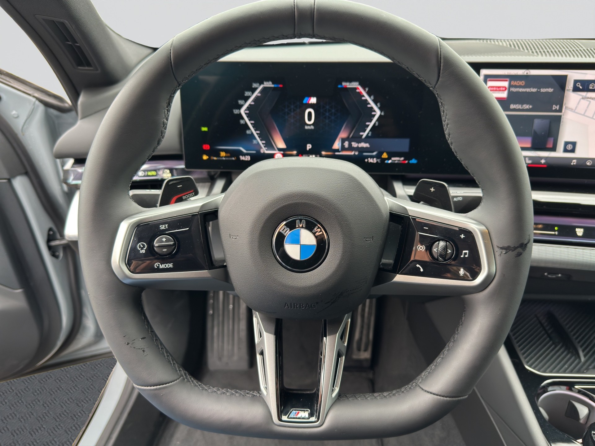 BMW 520i 48V M Sport Steptronic-image-10