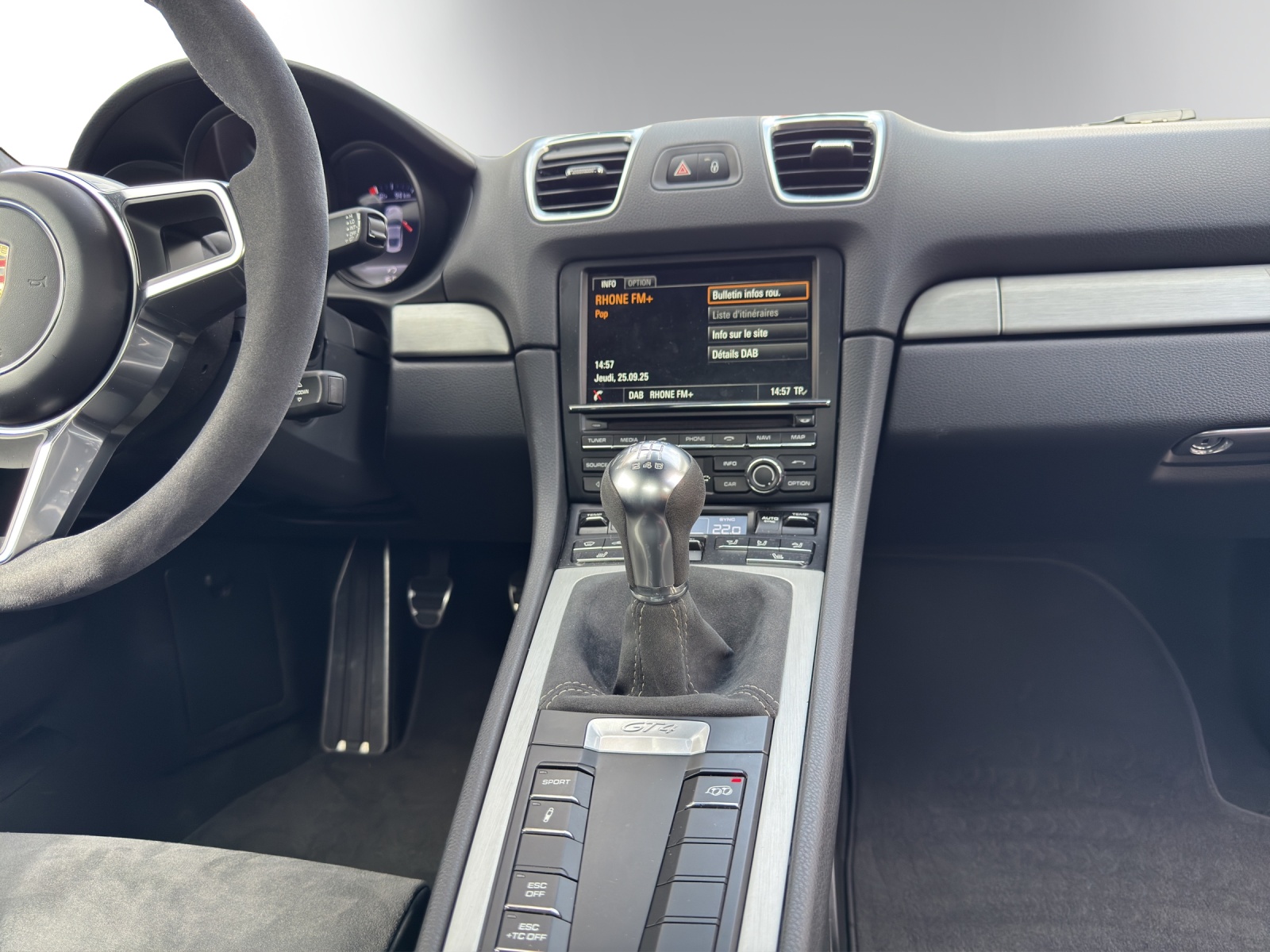 Image PORSCHE 718-BOXSTER-CAYMAN Cayman GT4
